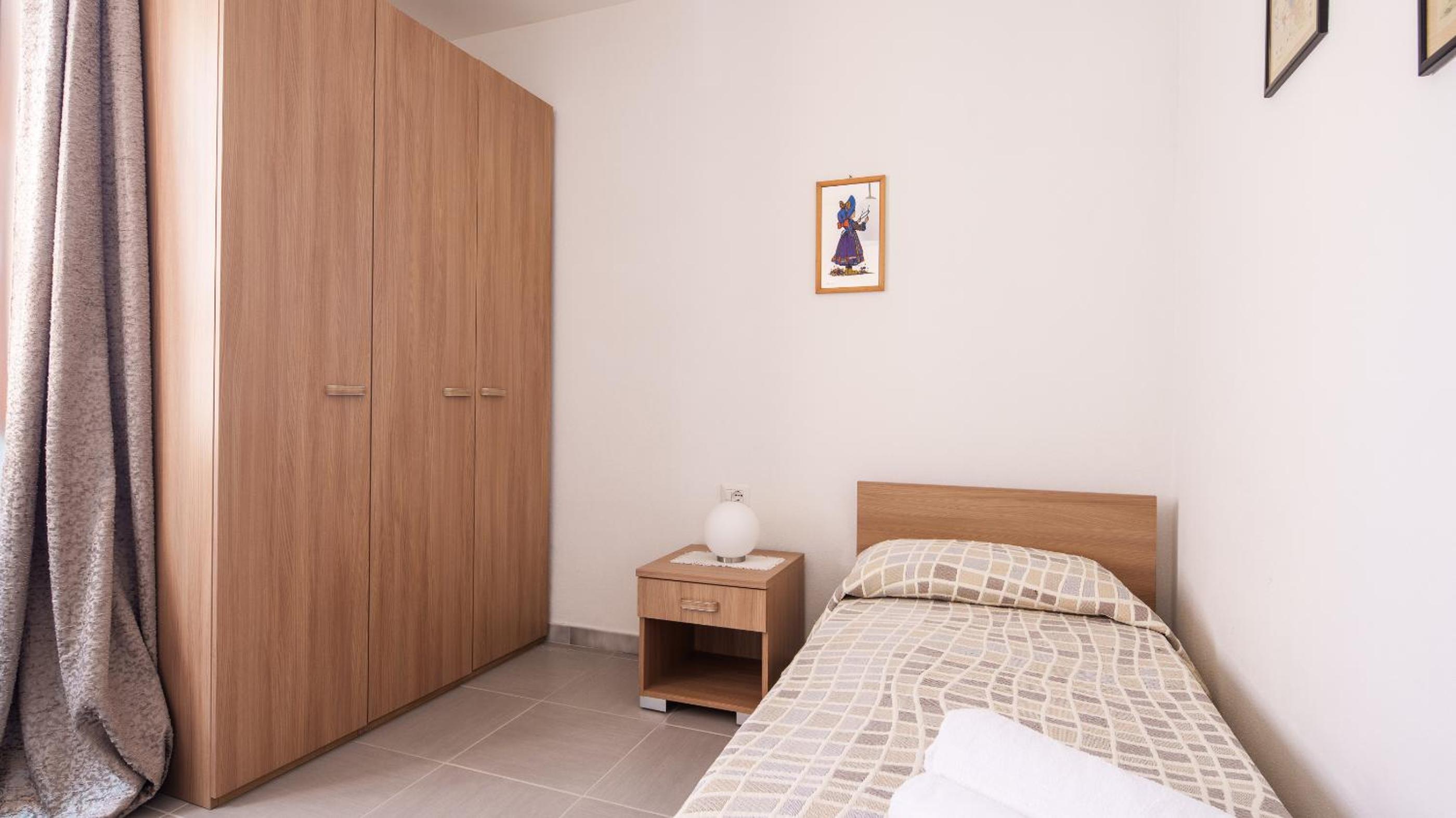 Apartment - Ground Floor photo 3
