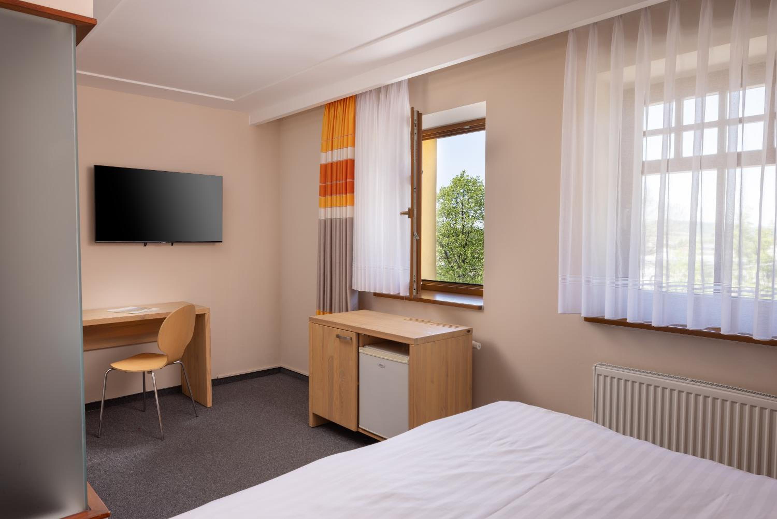 Standard Double Room photo 2