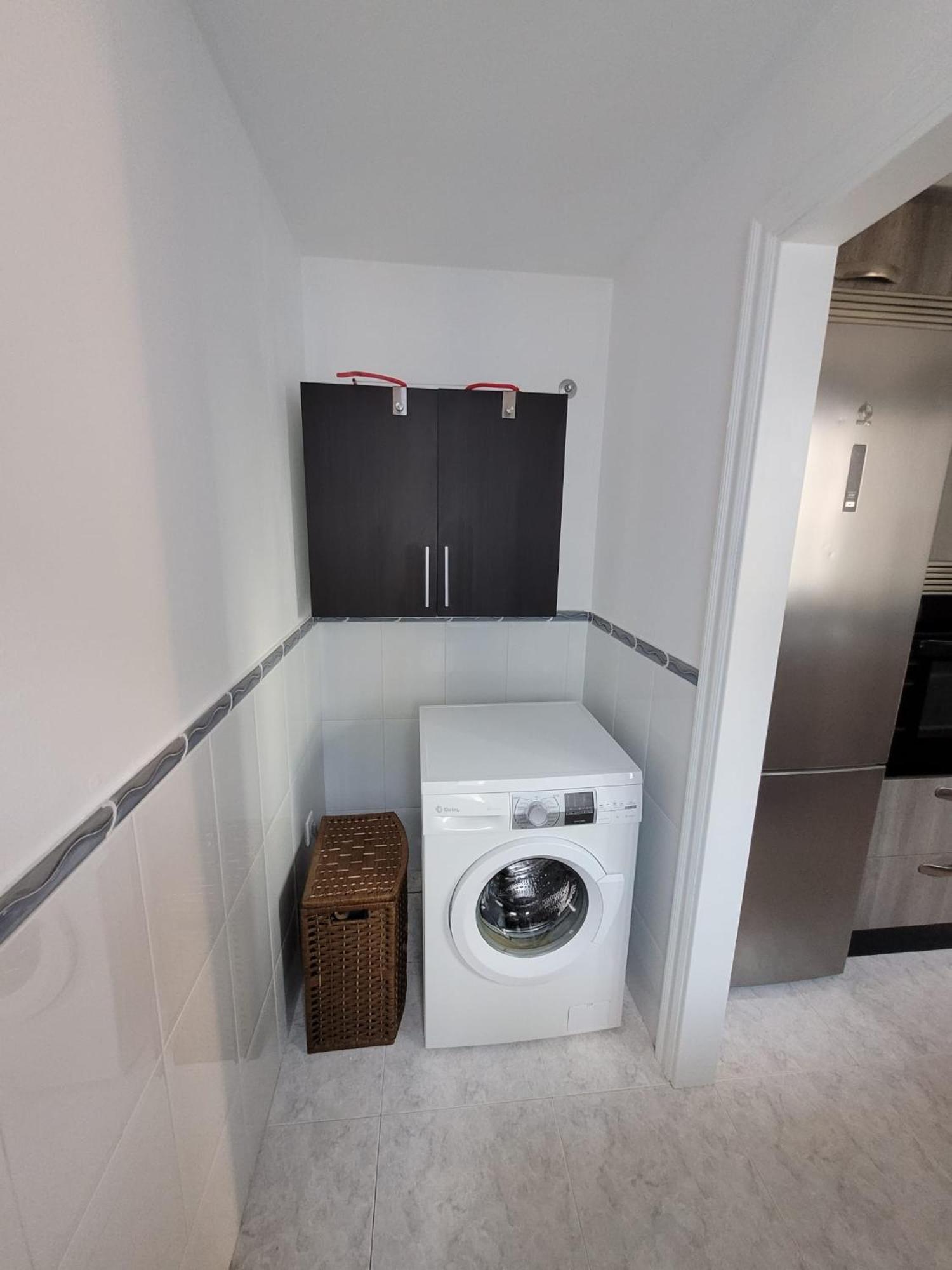 Three-Bedroom Apartment With Mountain View photo 3
