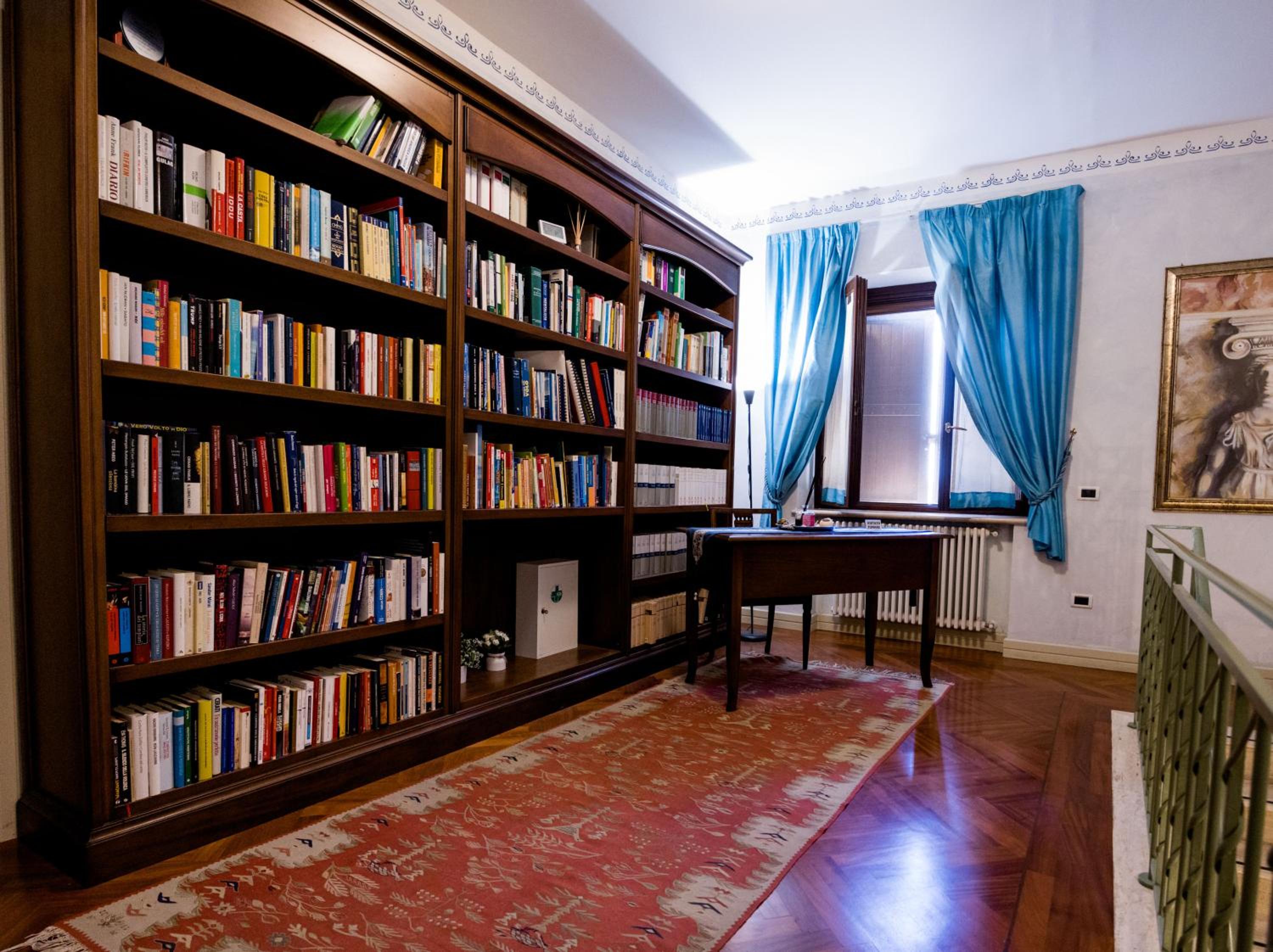 Deluxe Family Room - Photo 10
