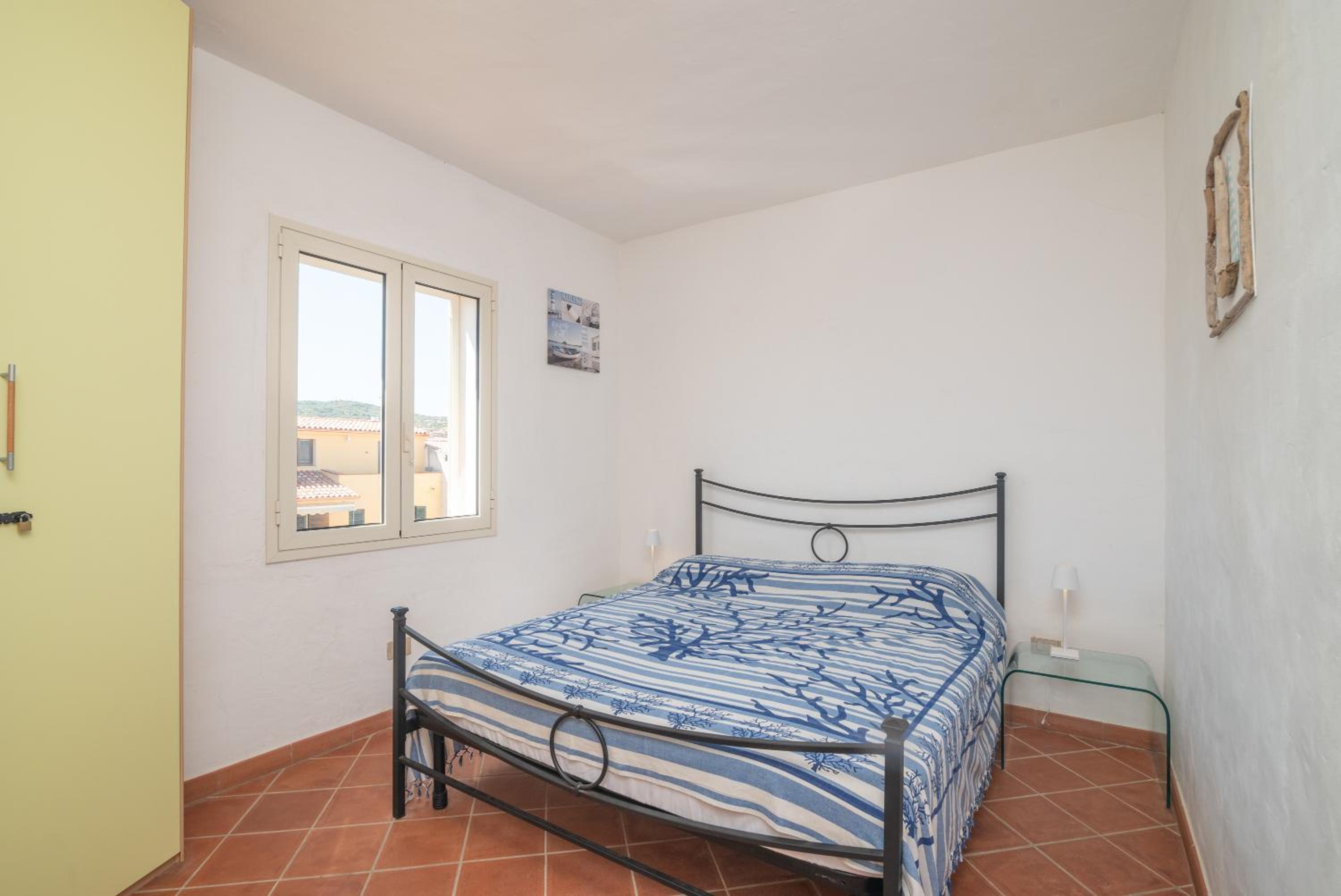 Superior One-Bedroom Apartment With Balcony