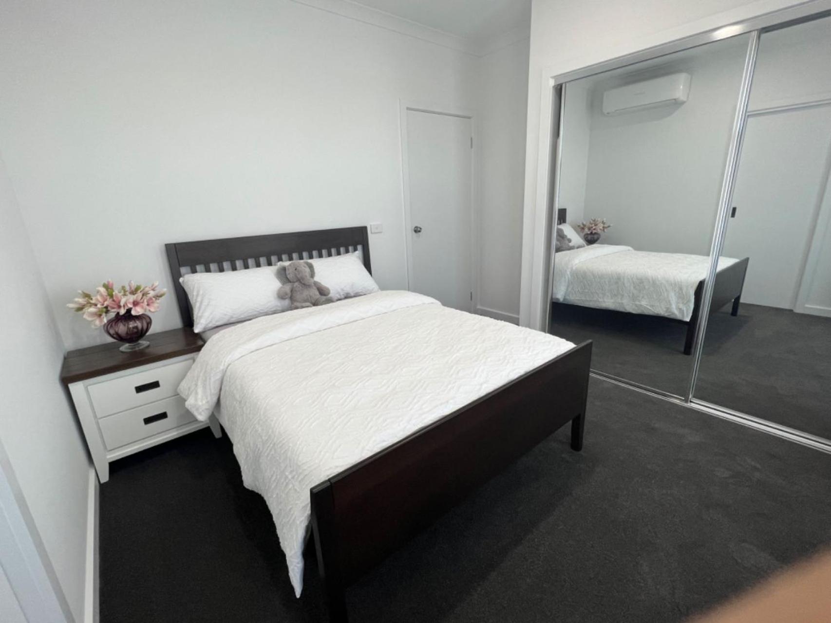 Double Room With Shared Bathroom photo 1