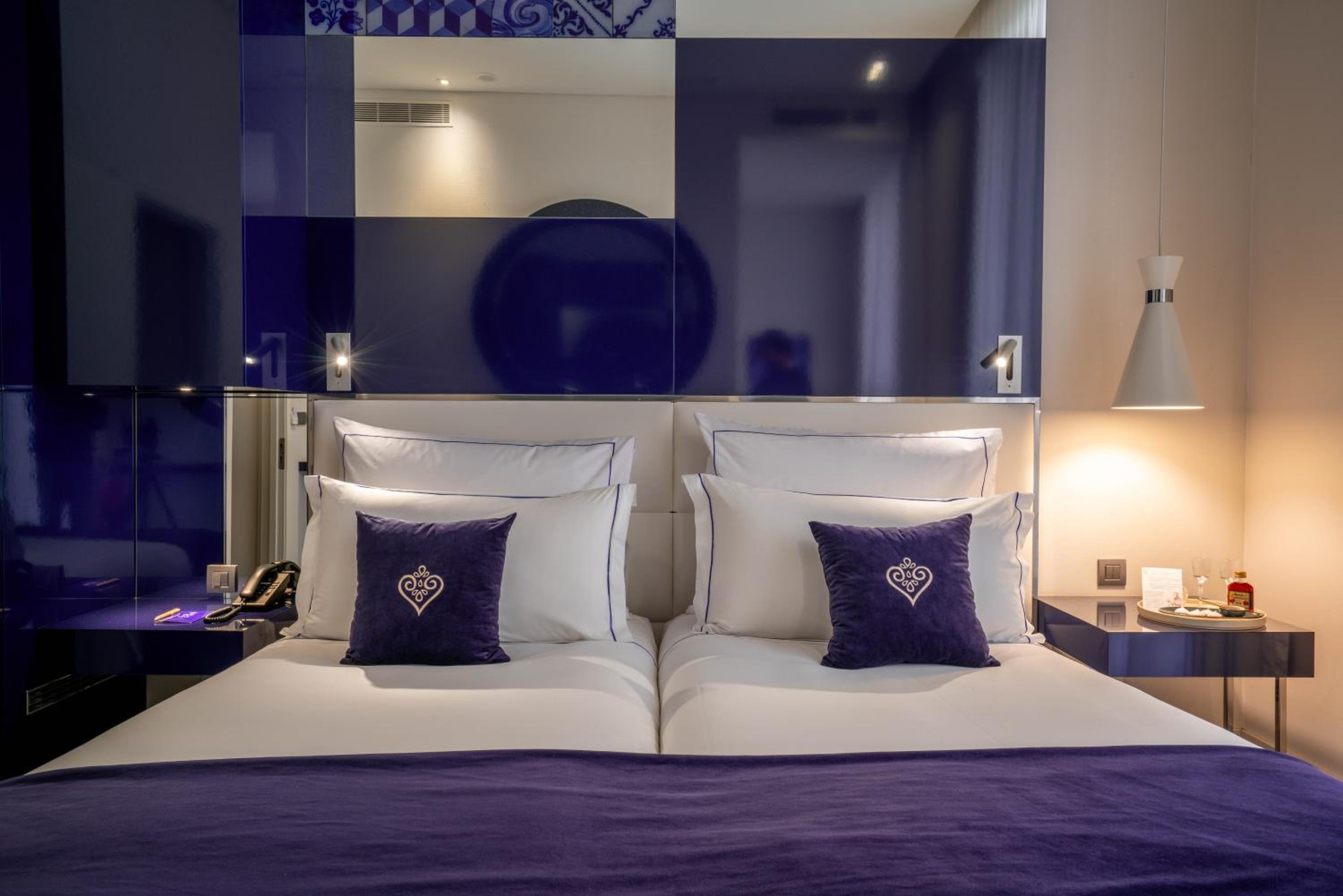 Available room