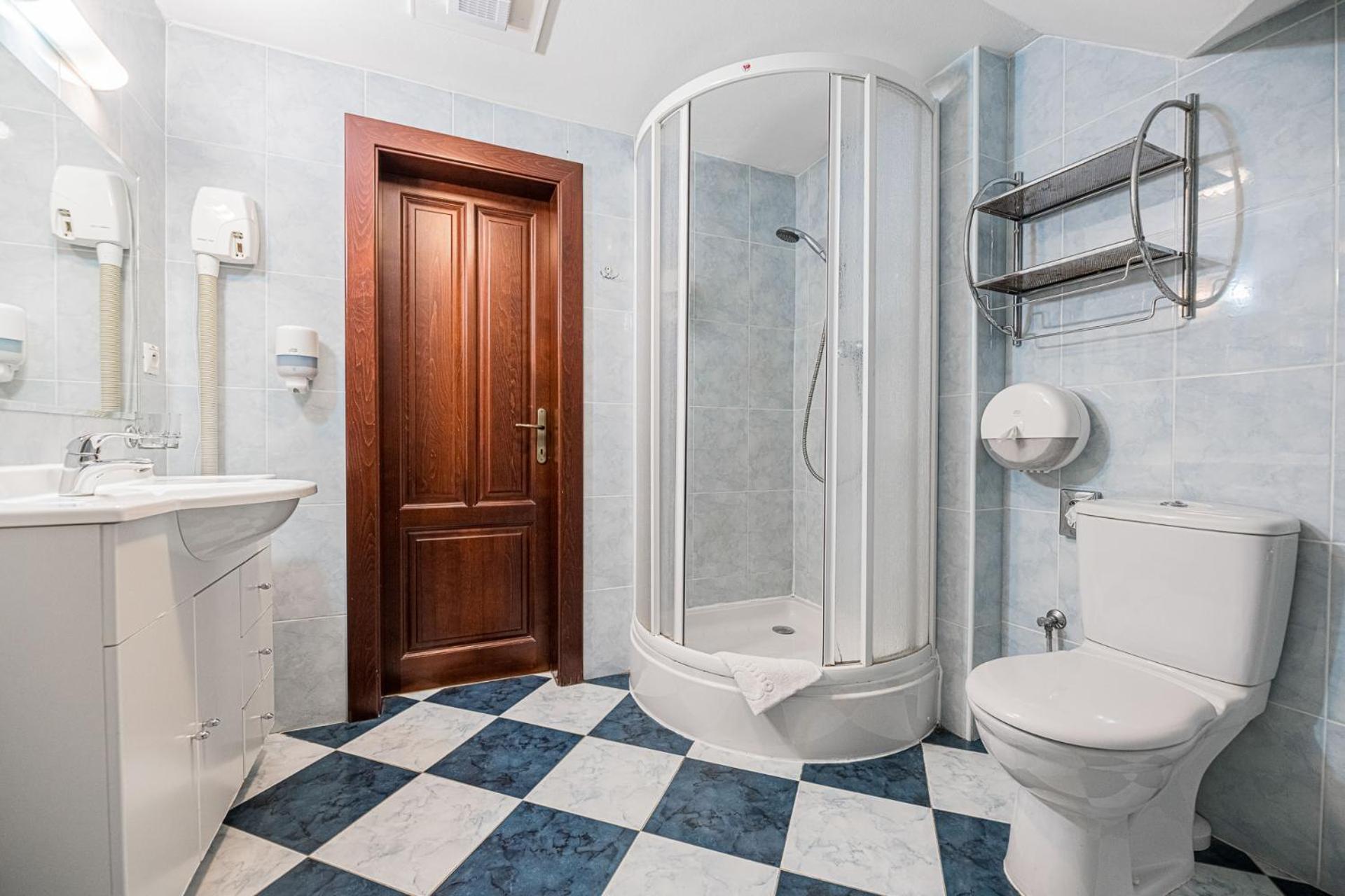 Quintuple Room photo 3