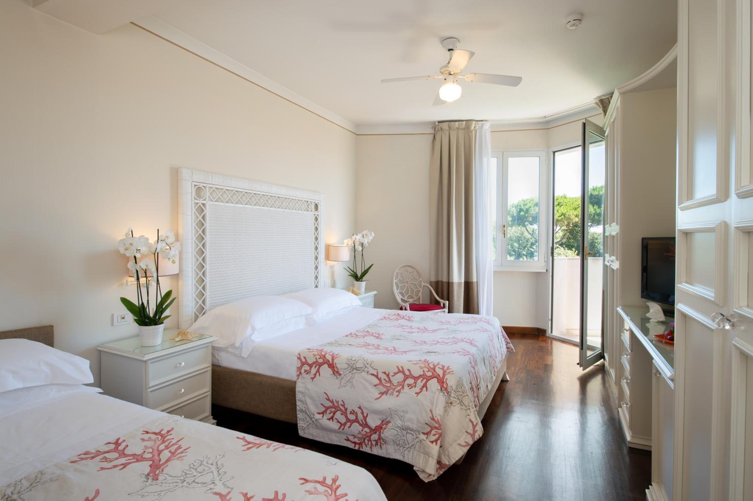 Triple Room - Photo 1