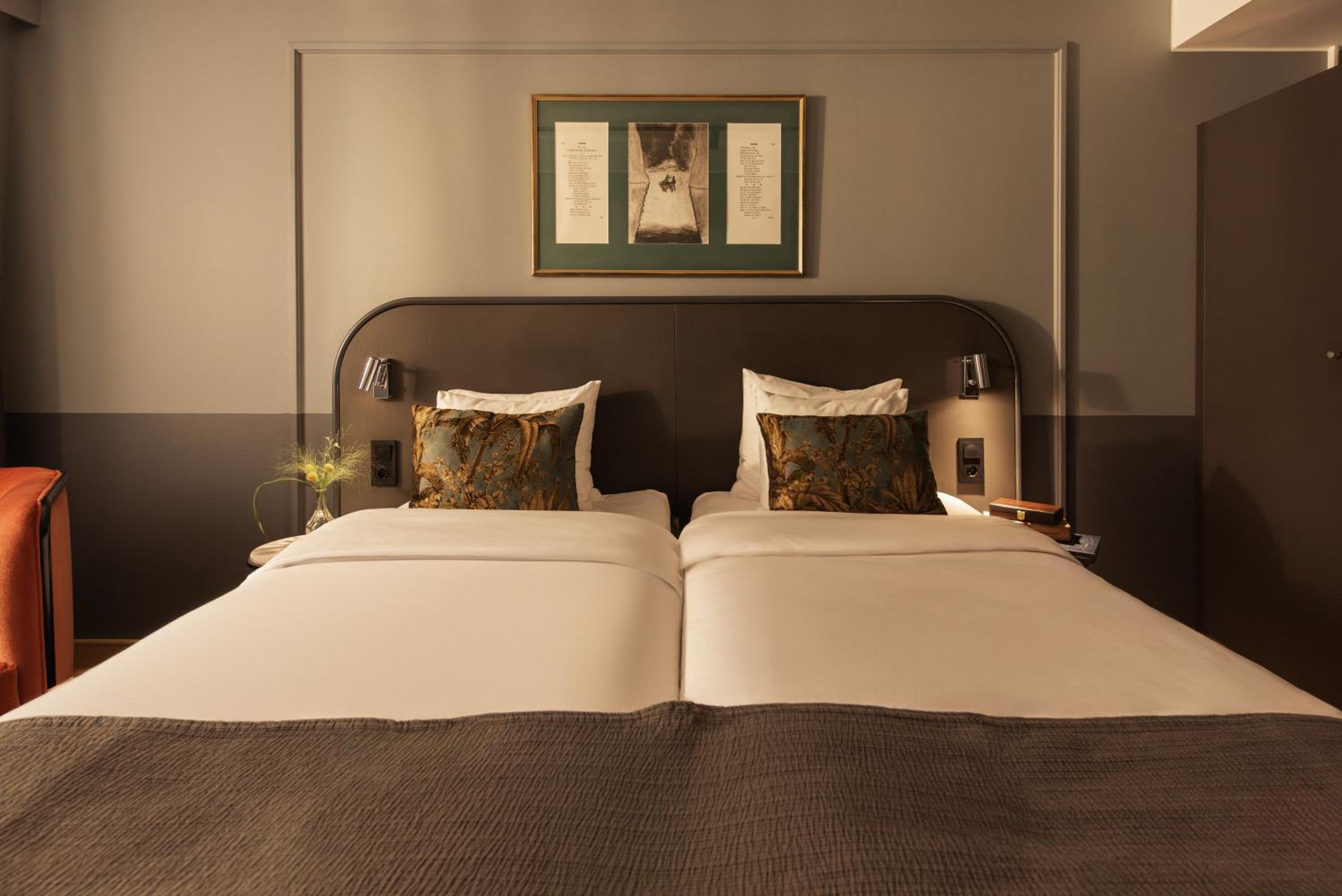 Classic Double or Twin Room - Photo 6
