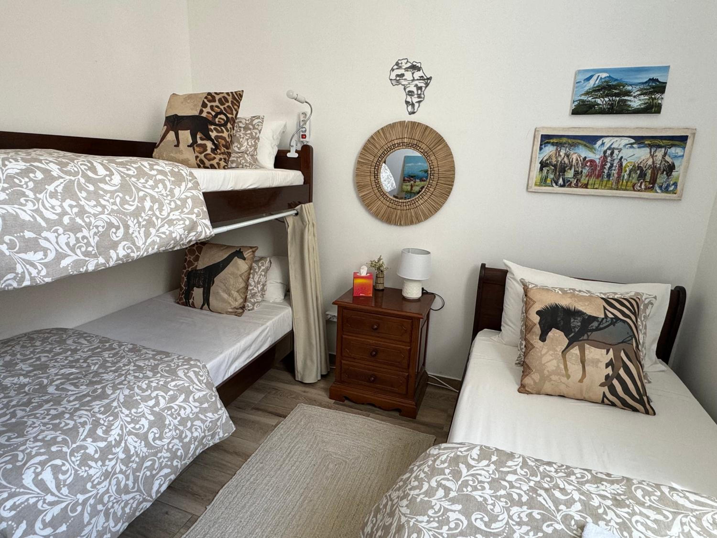 Triple Room With Shared Bathroom photo 1