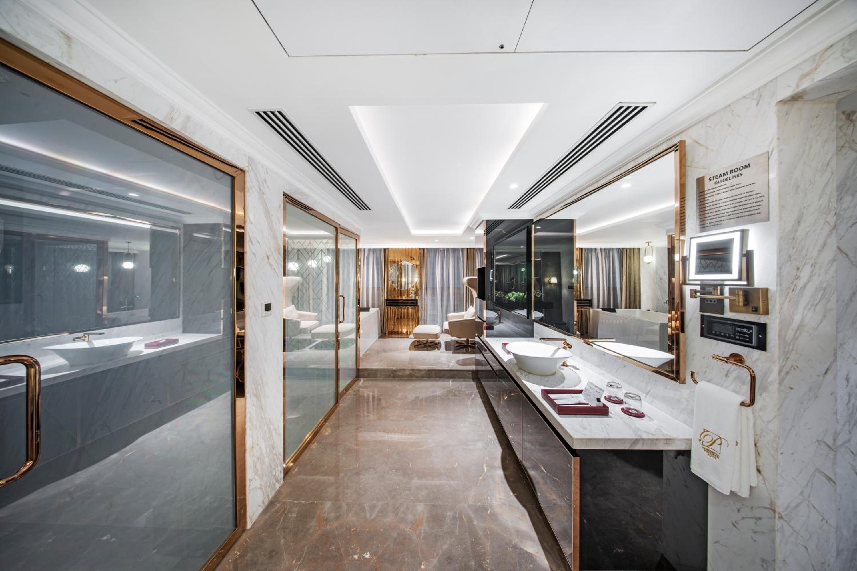 Presidential PentHouse Suite with Airport Transfers and Club Lounge access