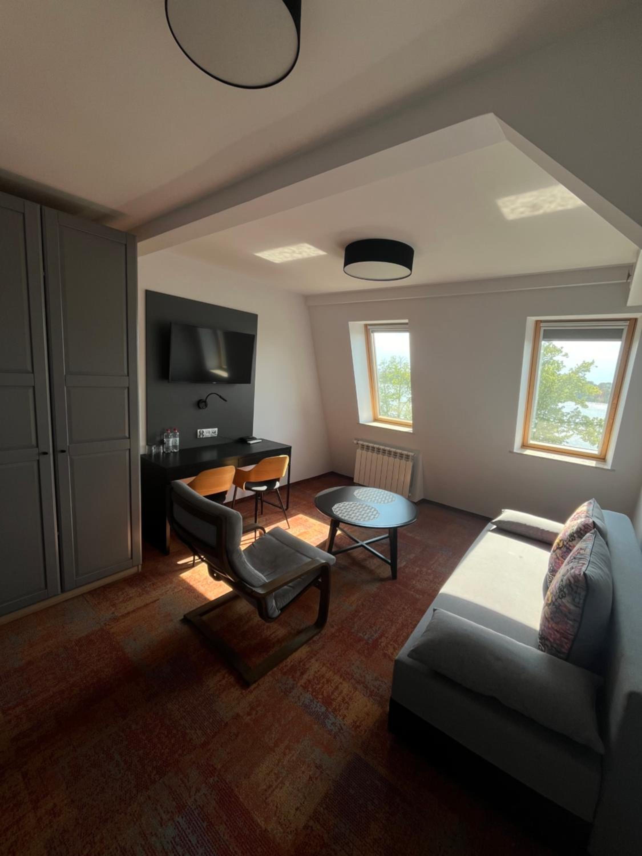 Apartment - Photo 4