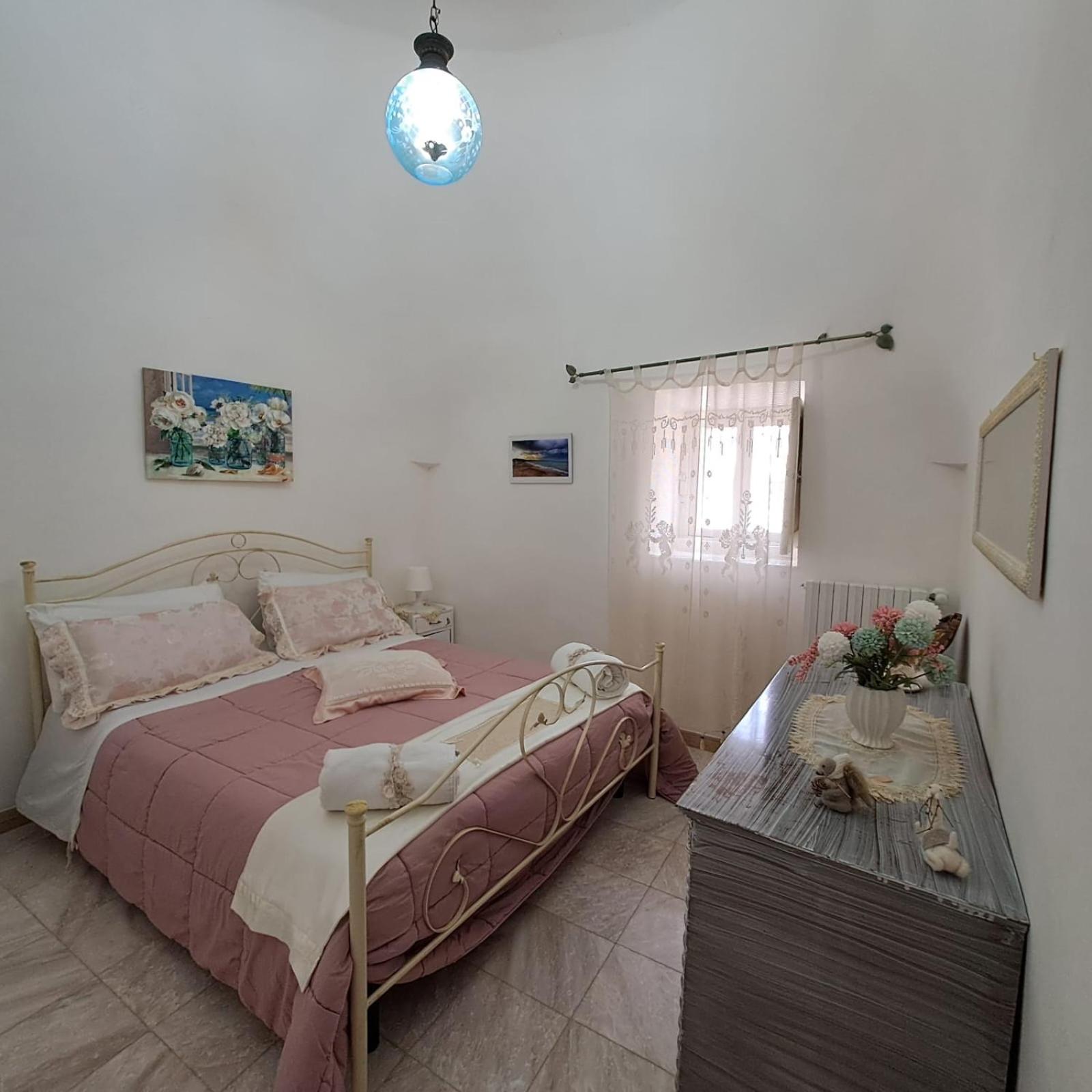 Two-Bedroom House photo 3