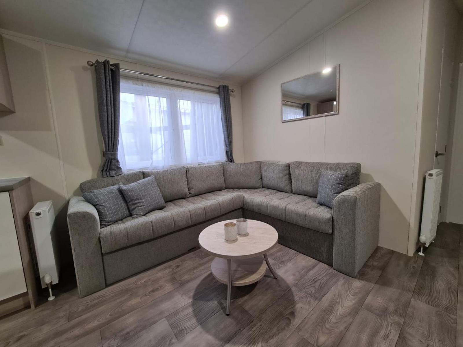 Caravan photo 1