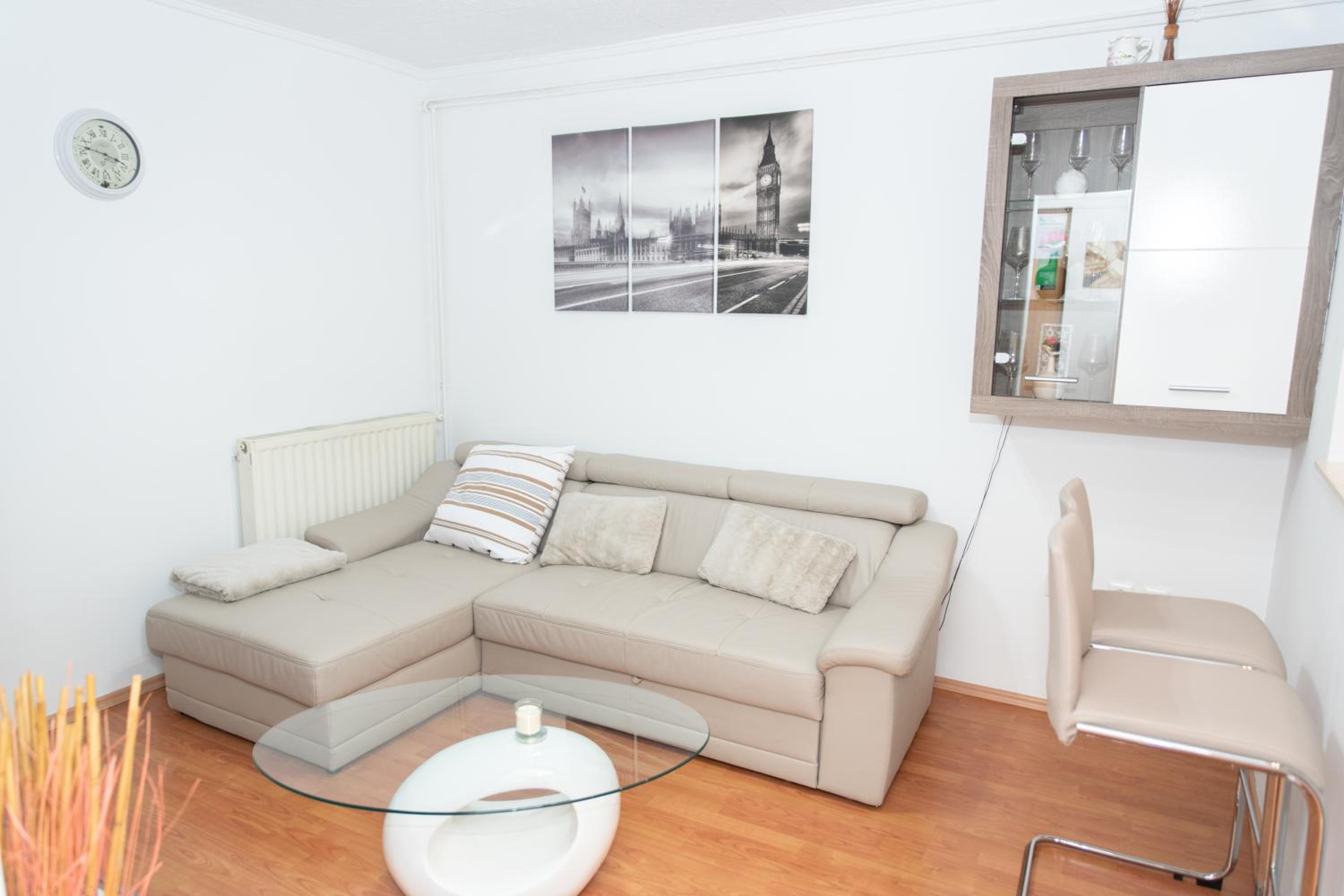 Apartment - Photo 21