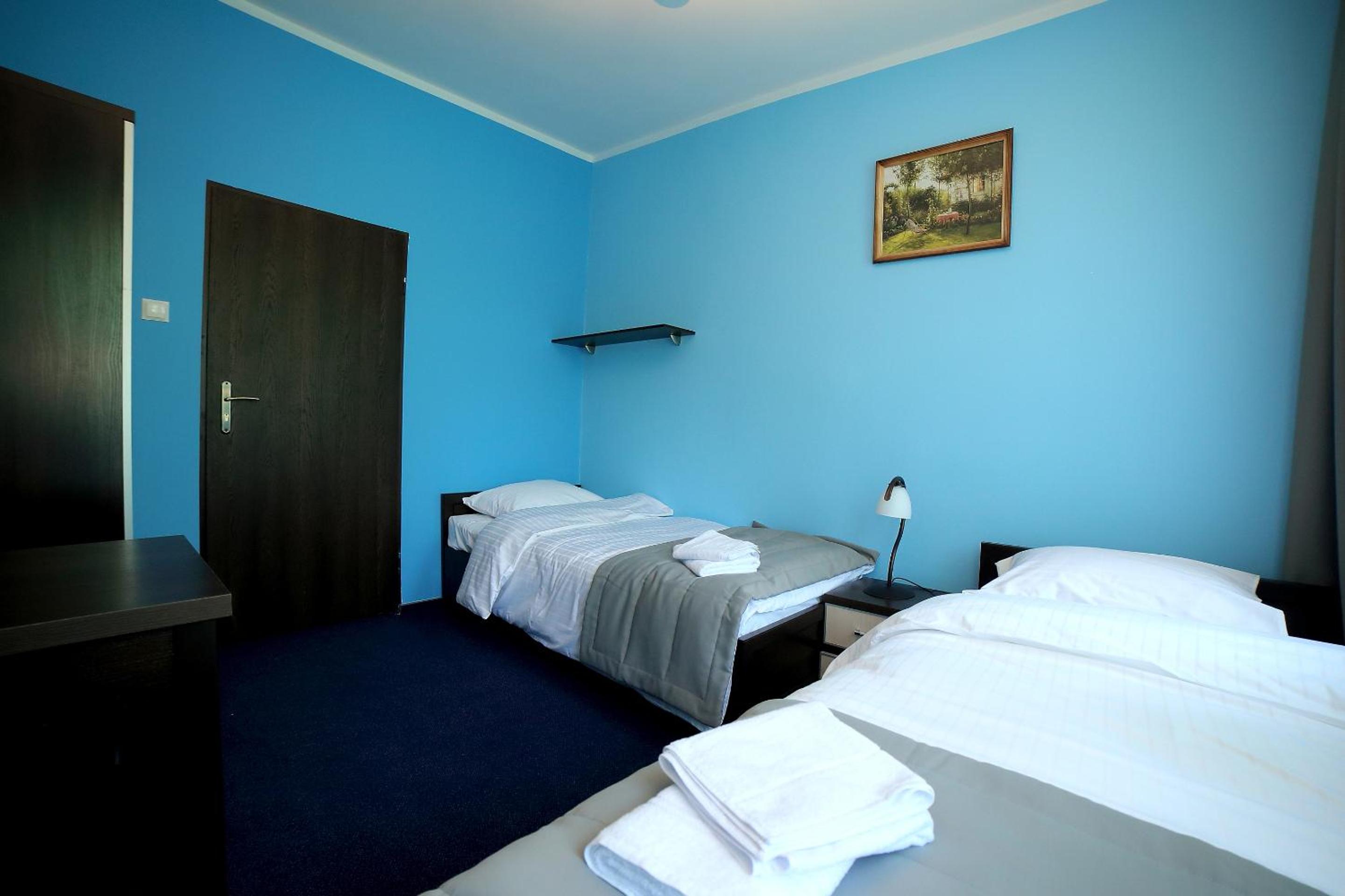 Standard Double Room with Shared Bathroom photo 1