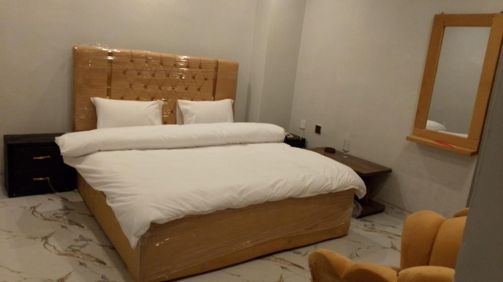 Deluxe Double Room With Bath