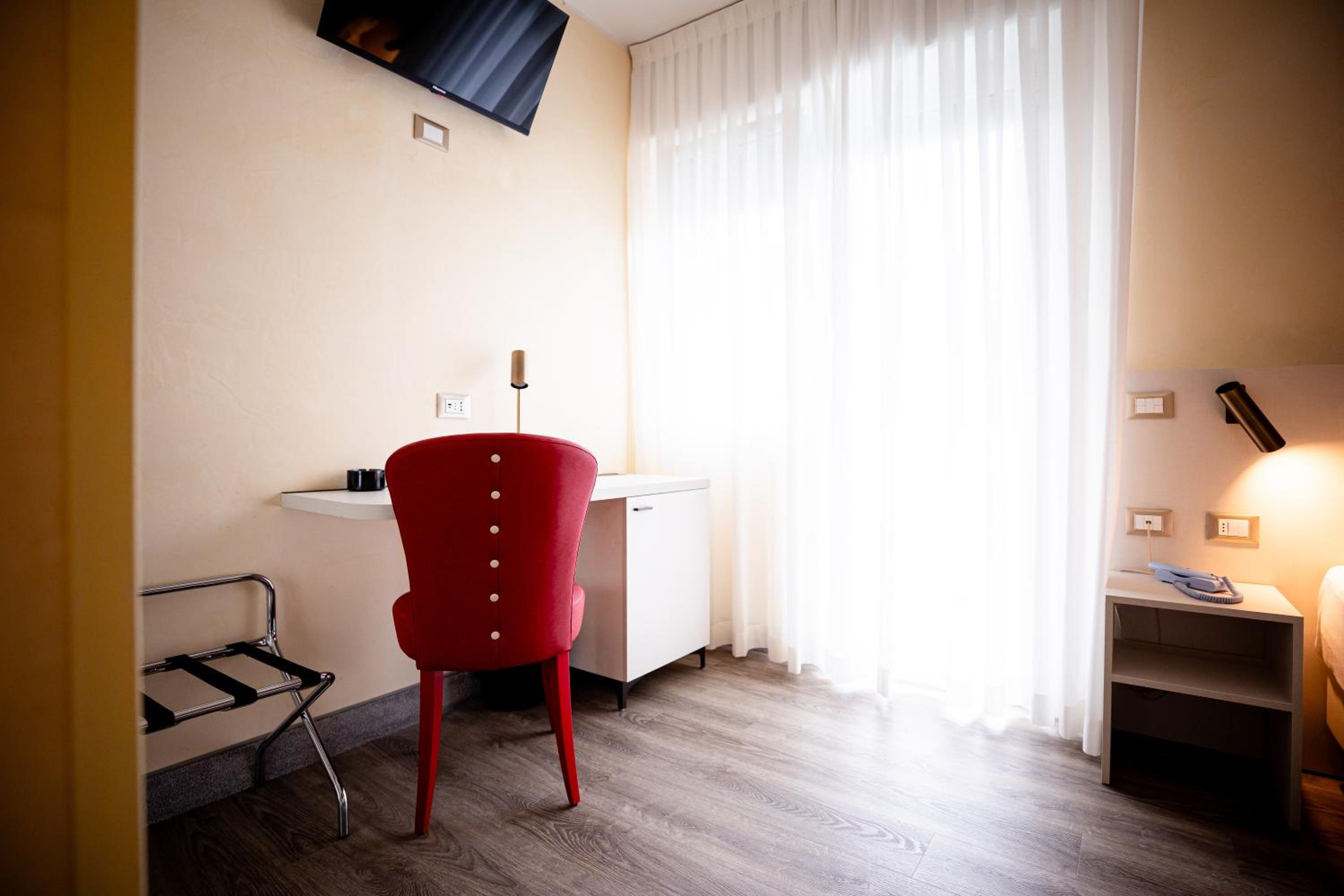 Superior Single Room