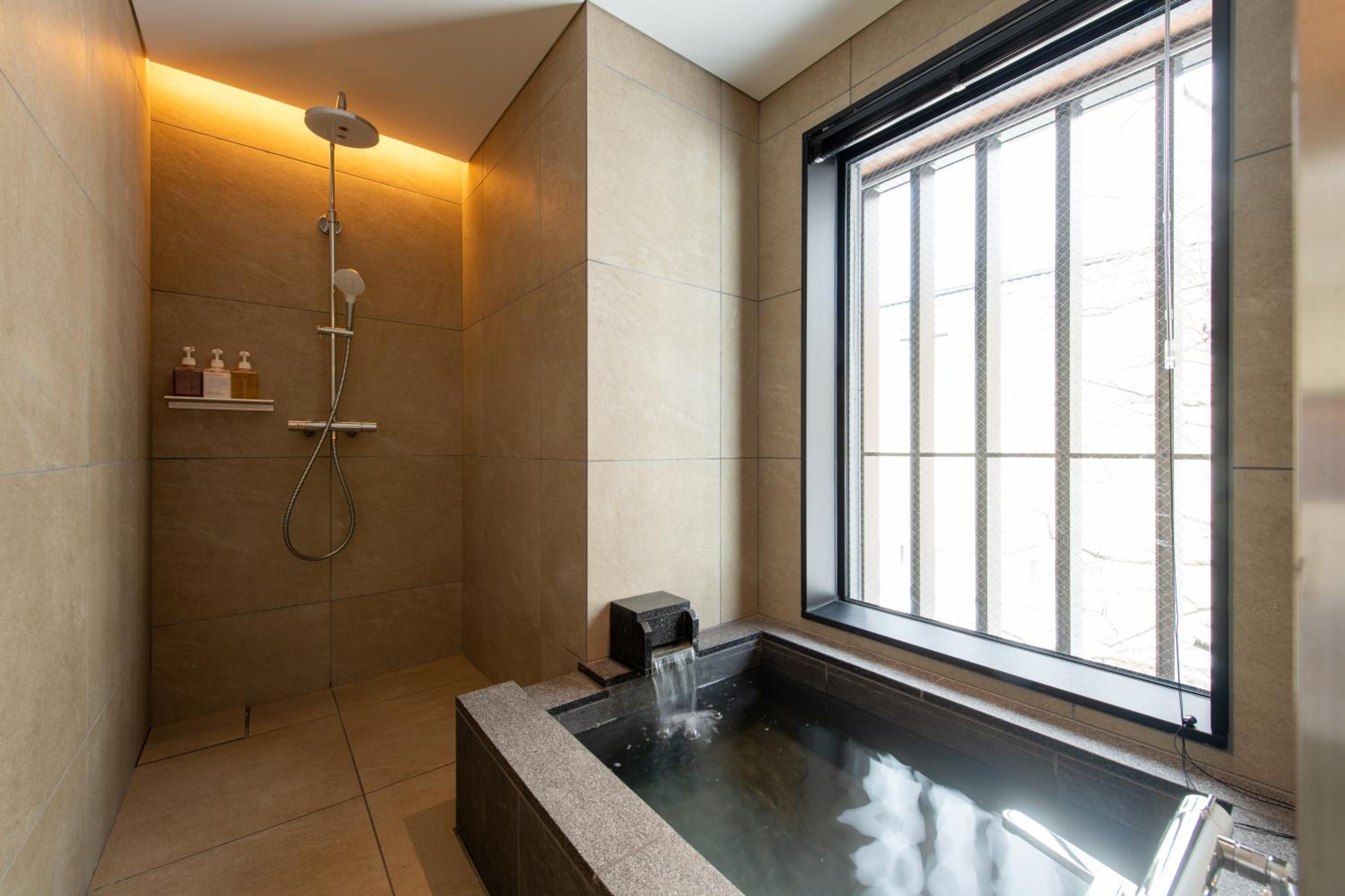 3 Bedroom Premier Residence with Onsen photo 3