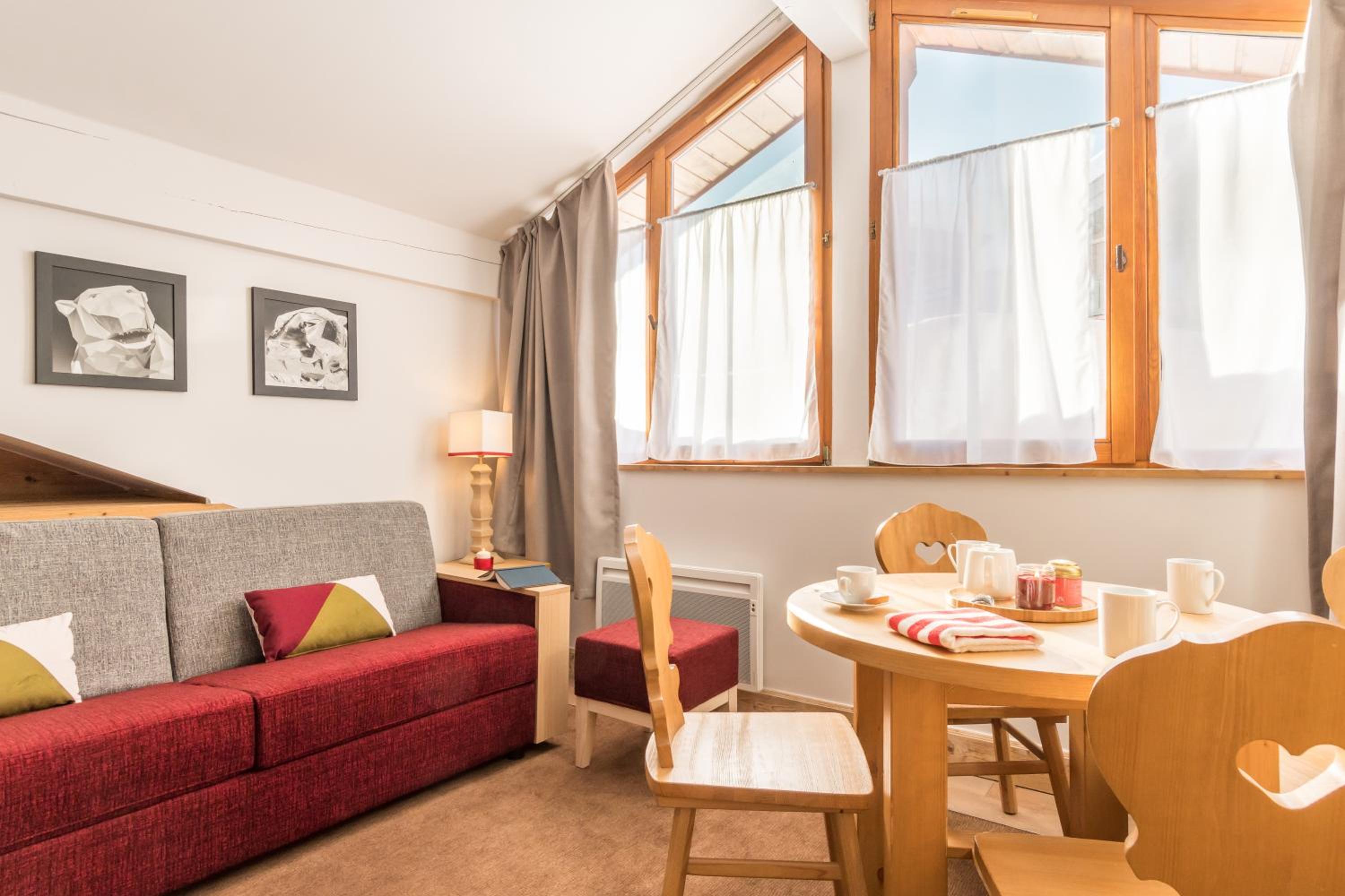 One-Bedroom Apartment (4 People)