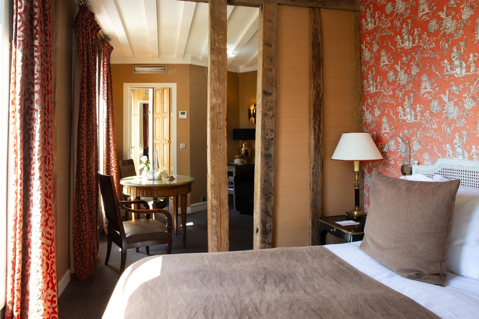Deluxe Double Room photo 2
