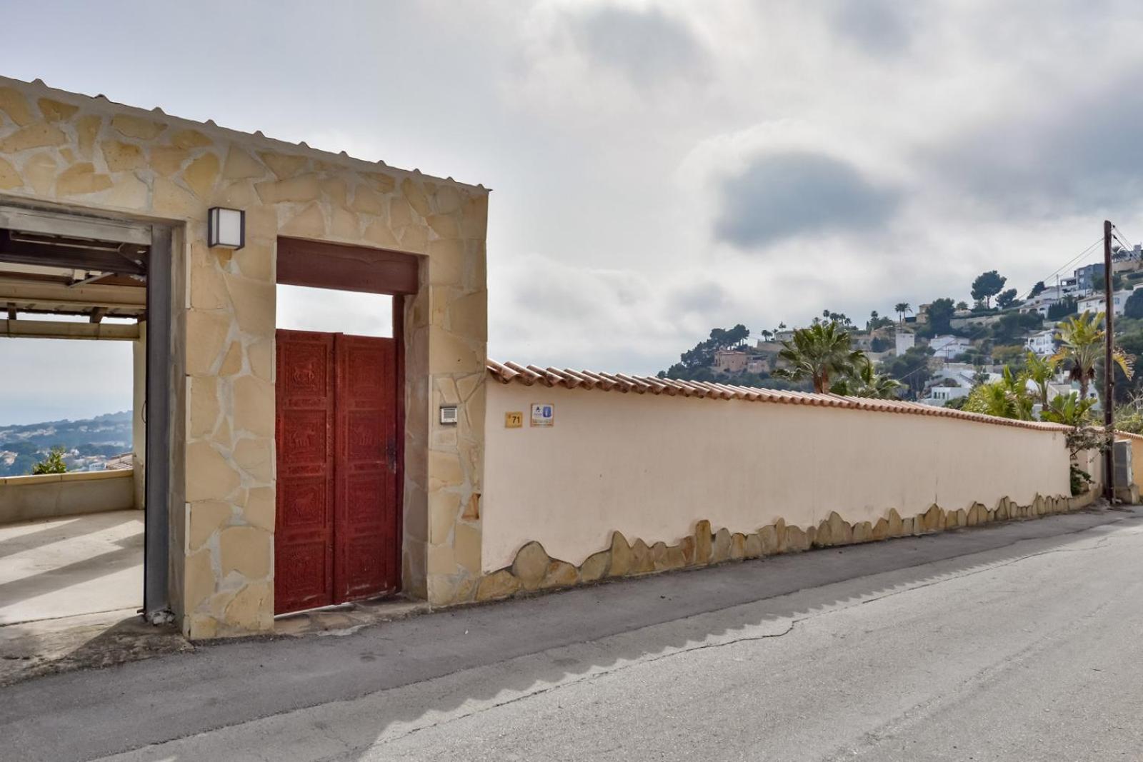 Villa with Sea View photo 2