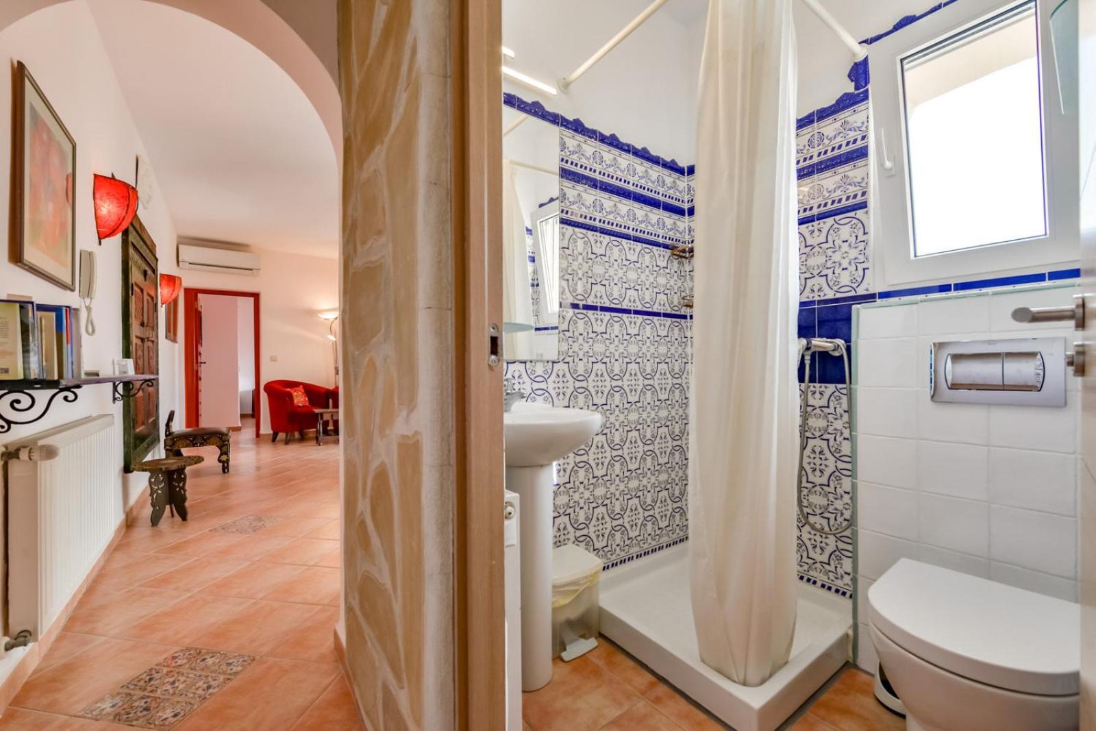 Villa with Sea View photo 3