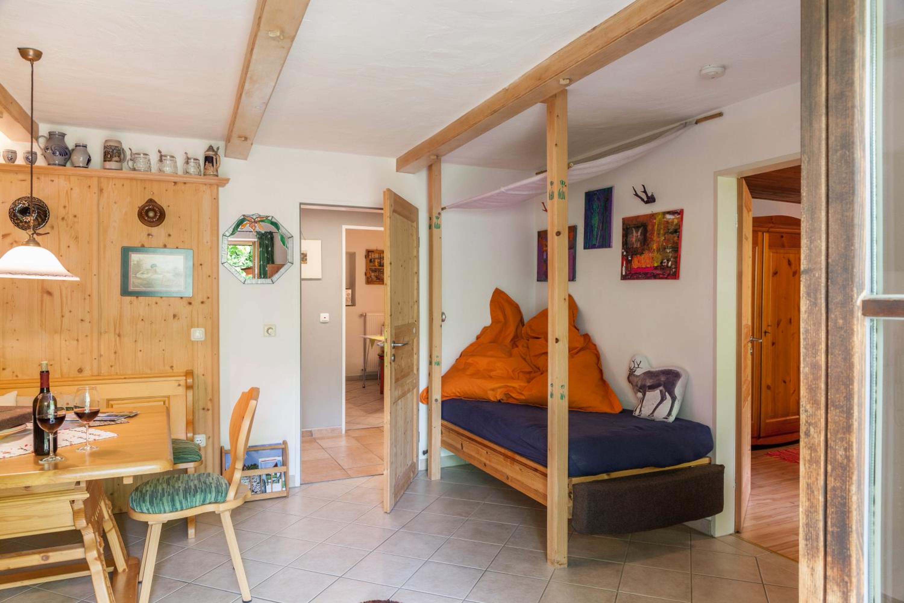 One-Bedroom Apartment with Garden View photo 1