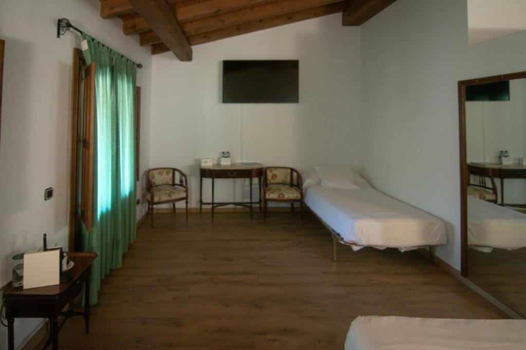 Habitación Familiar con Terraza