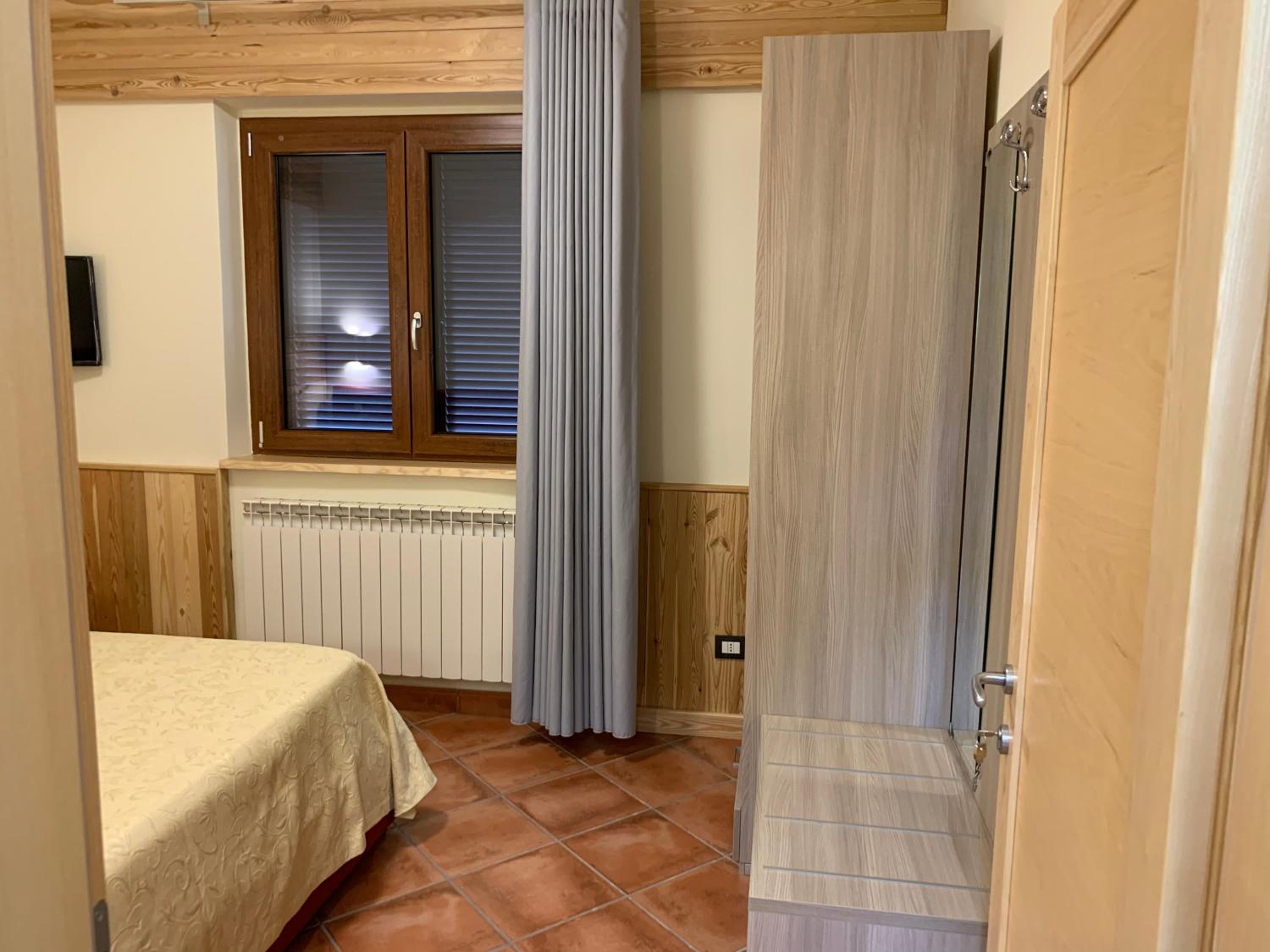 Standard Quadruple Room photo 2