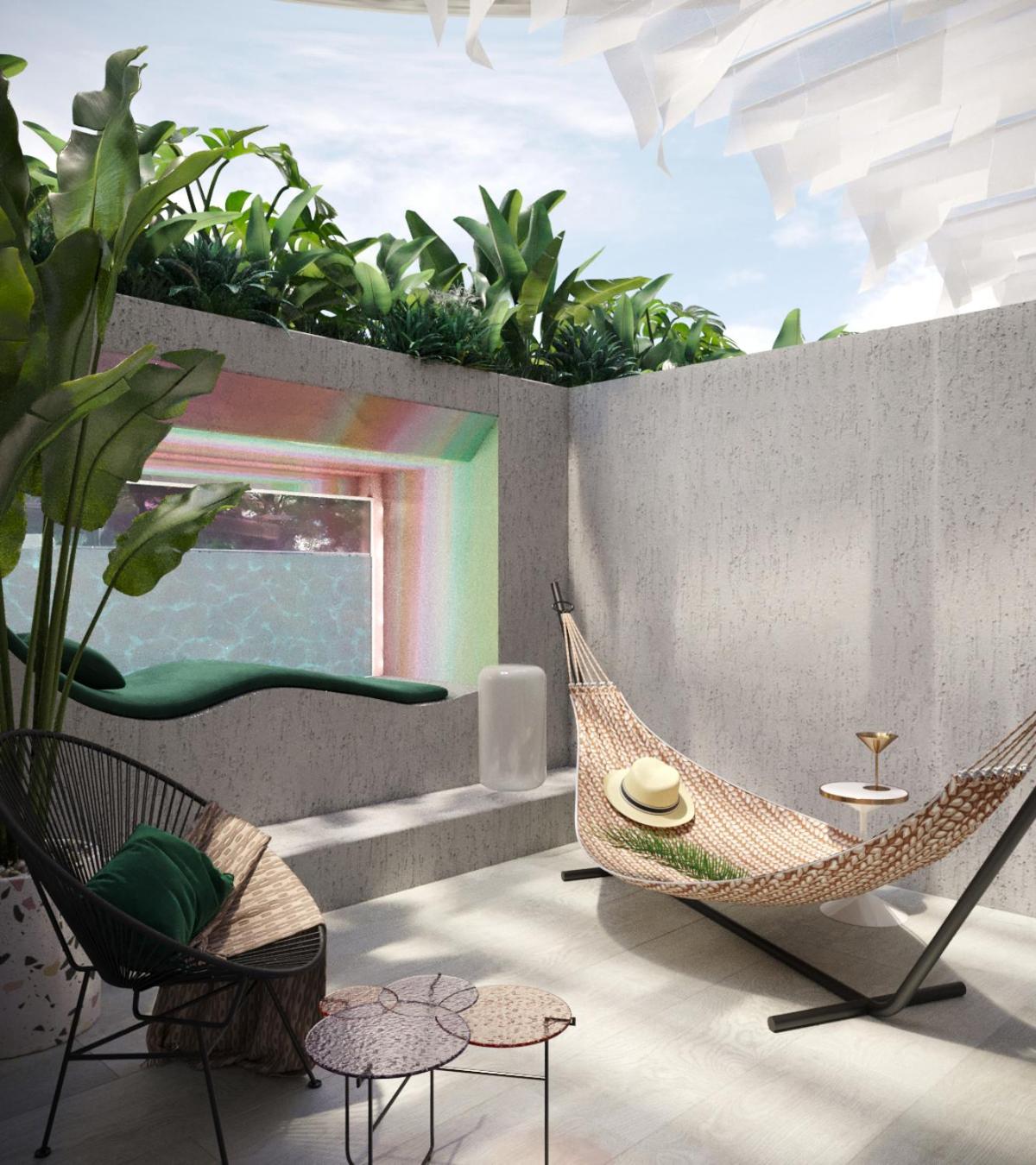 Deluxe King Room - Pool Access - Photo 5