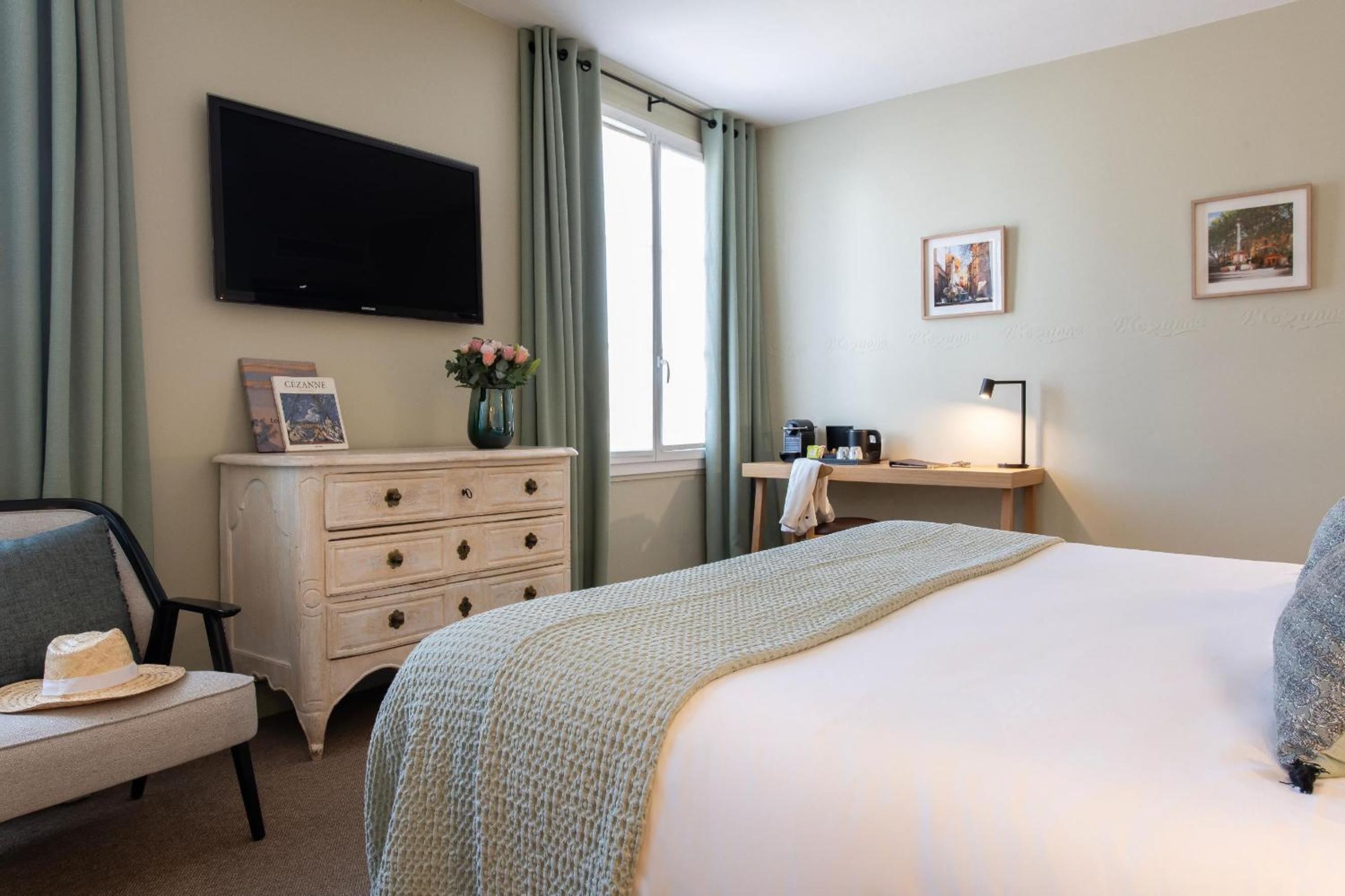 Deluxe Double Room - Photo 6