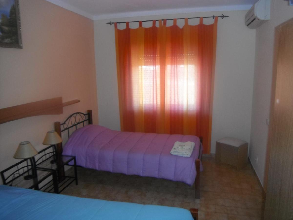 Double Room - Photo 11
