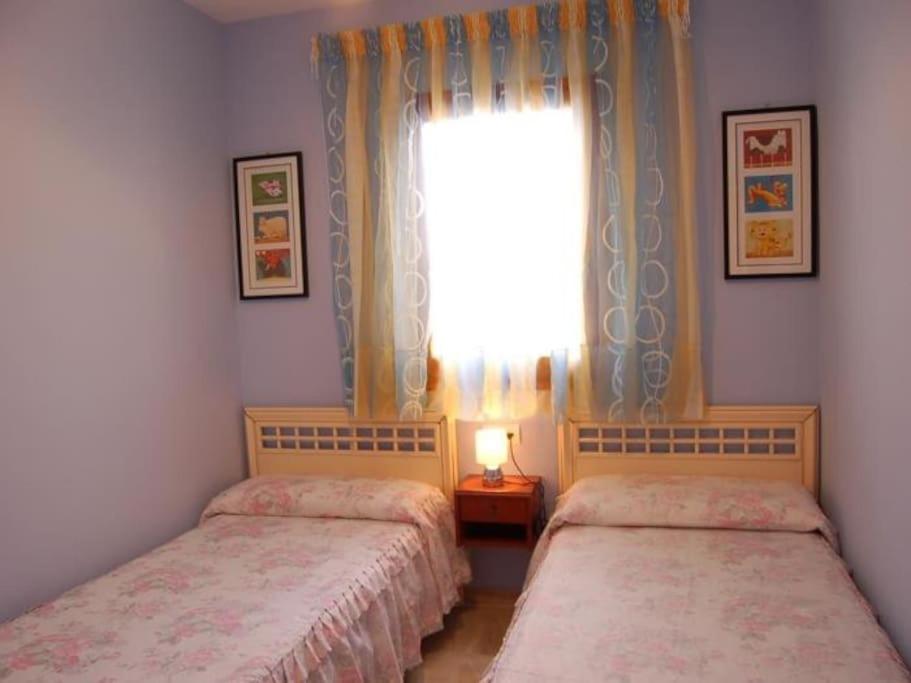 Two-Bedroom House photo 3