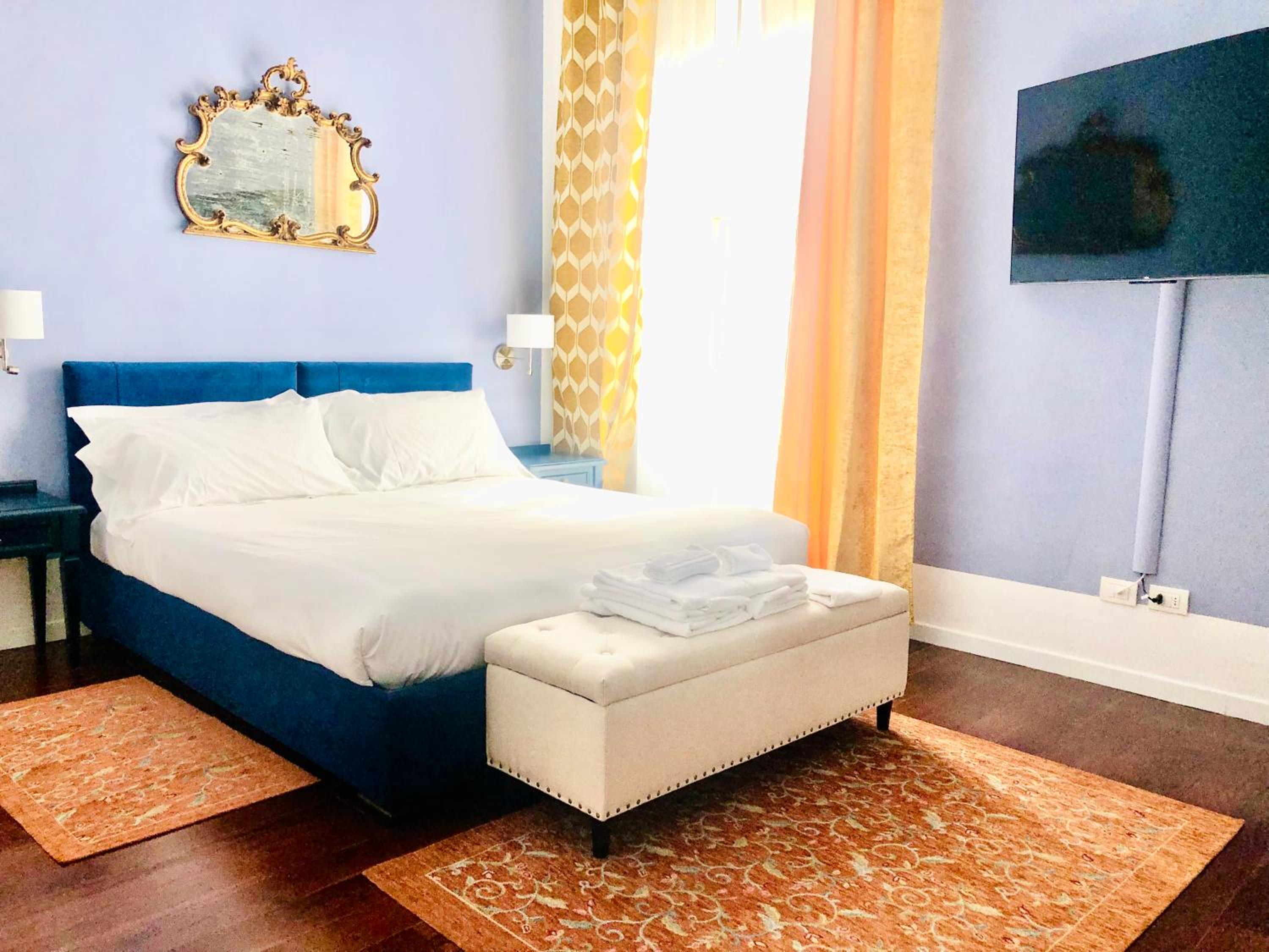 Superior One-Bedroom Apartment