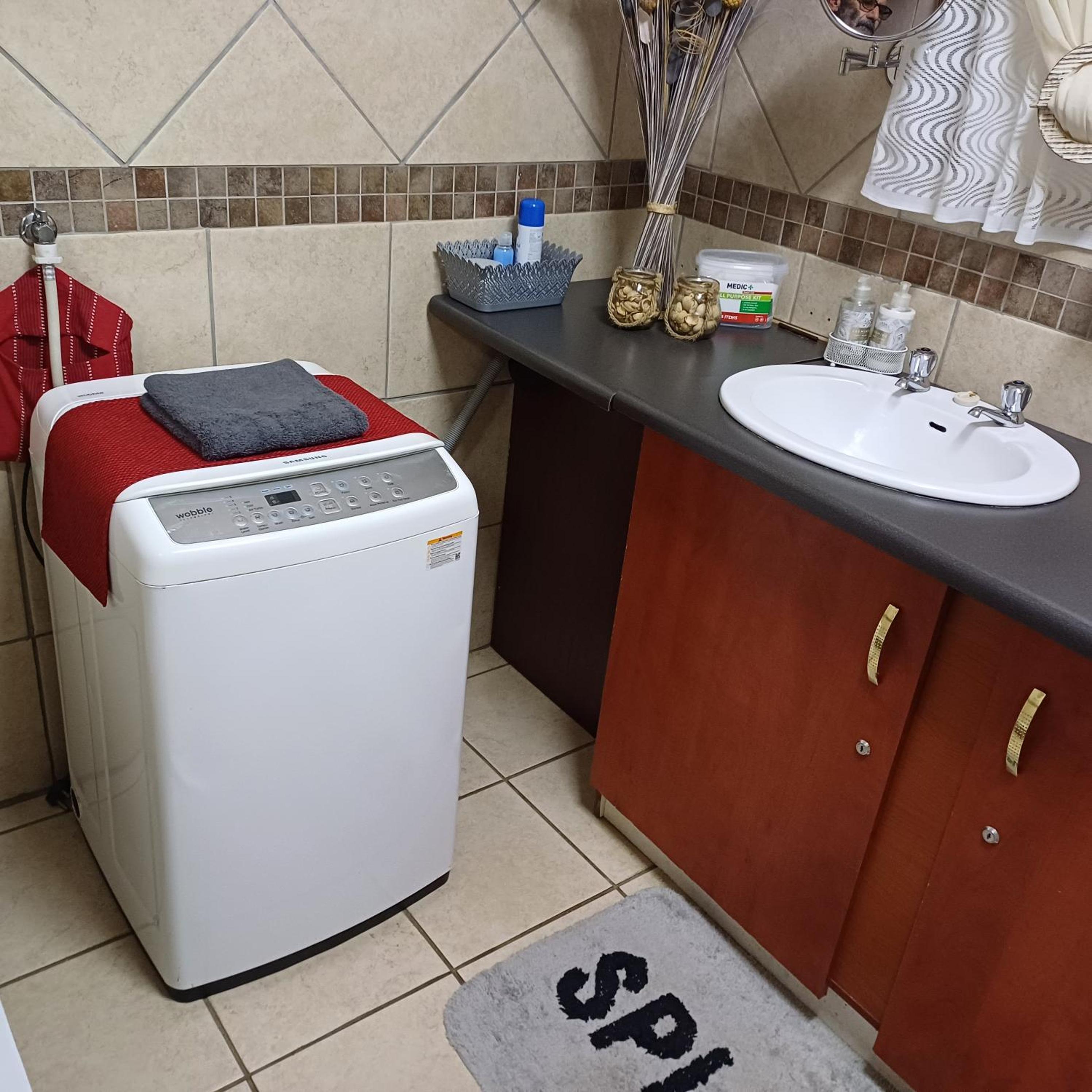 One-Bedroom Apartment - Photo 49