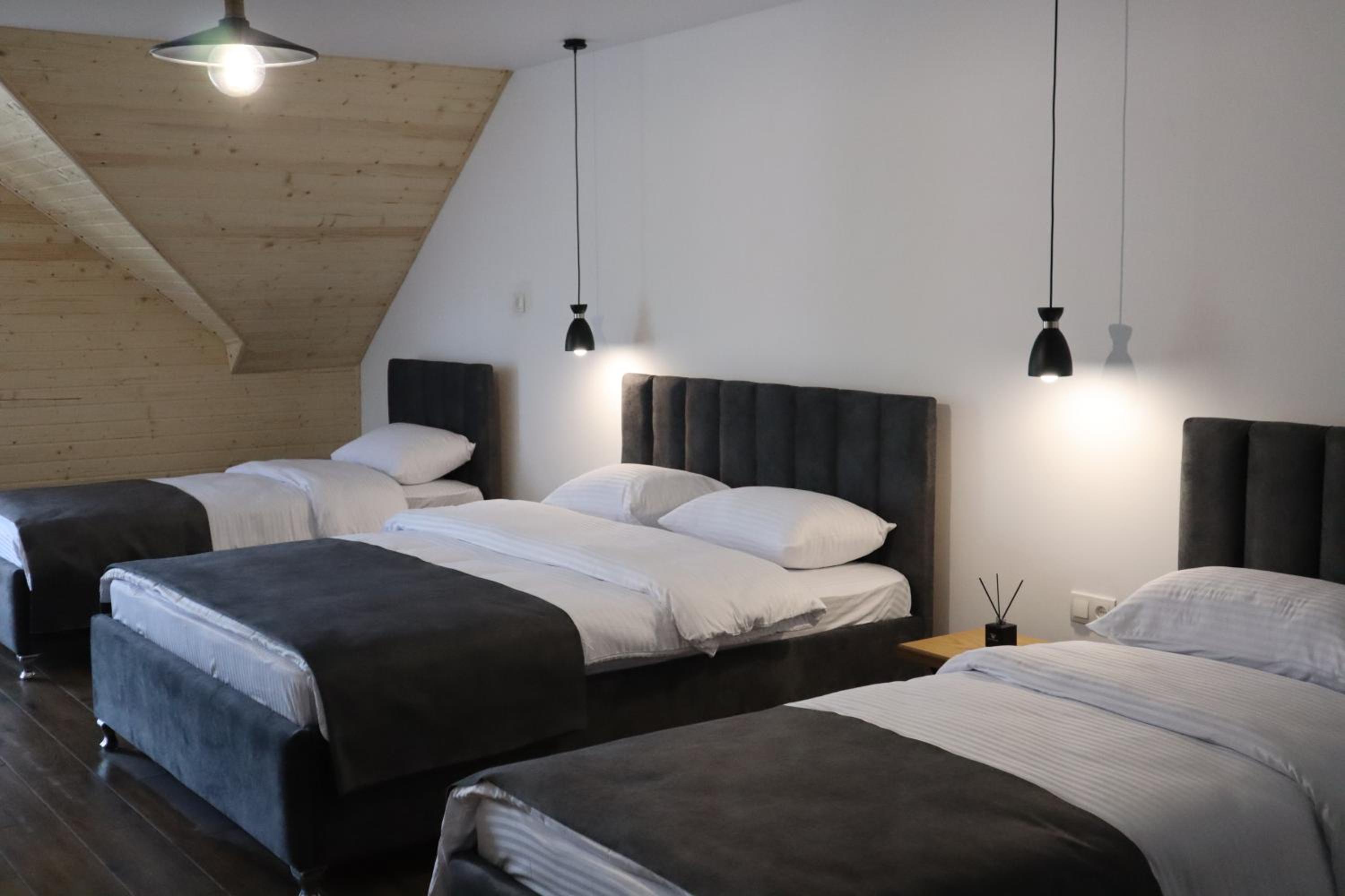 Quadruple Room photo 2