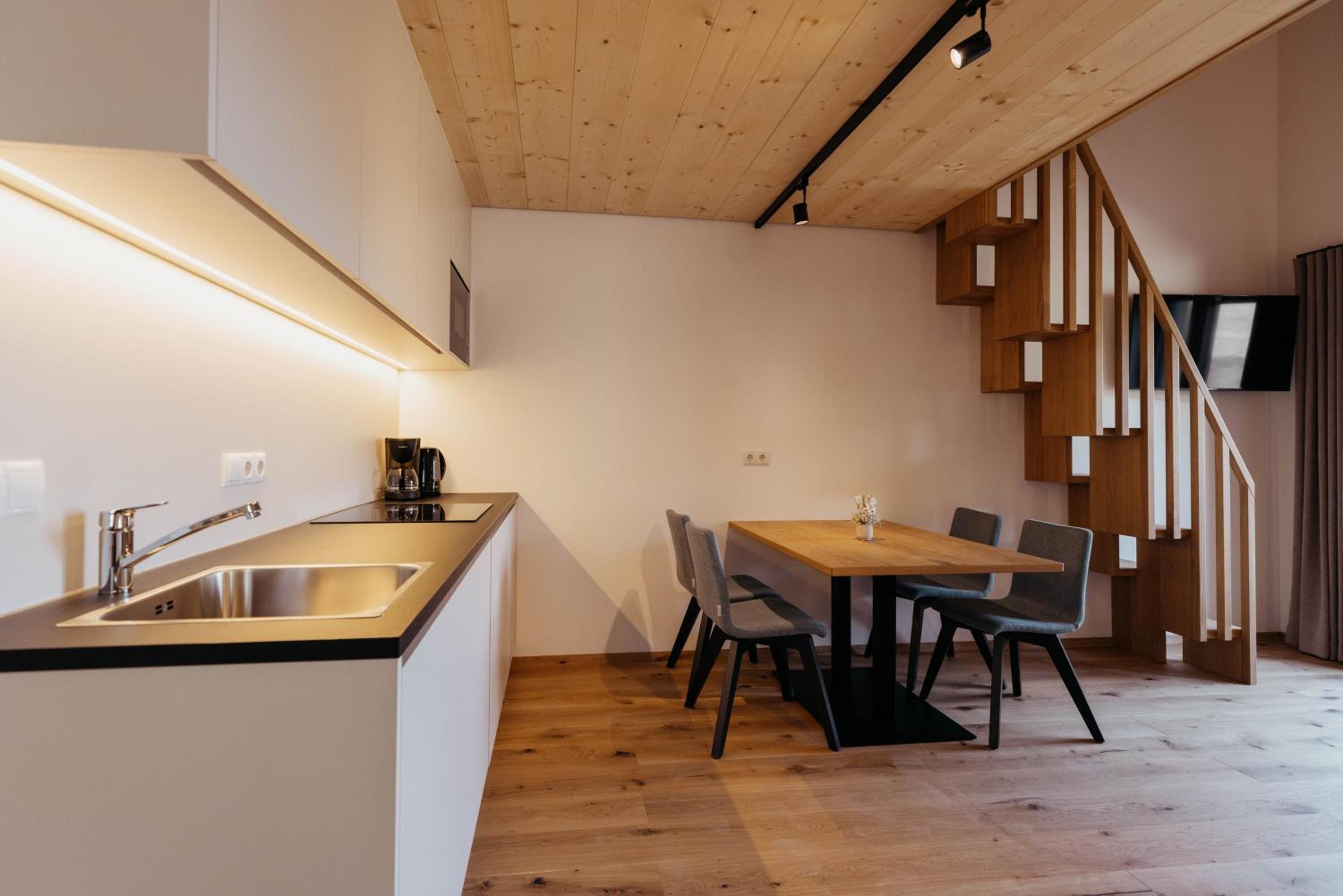 Maisonette photo 3