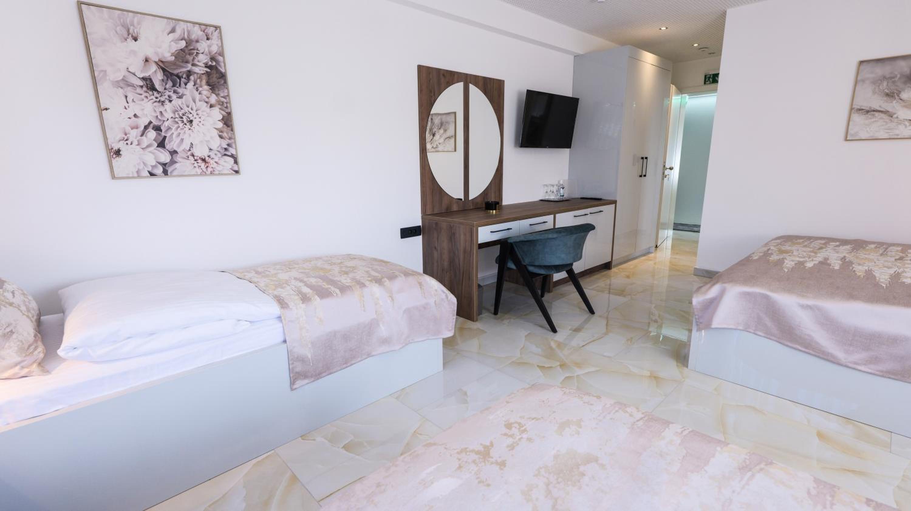 Triple Room photo 1