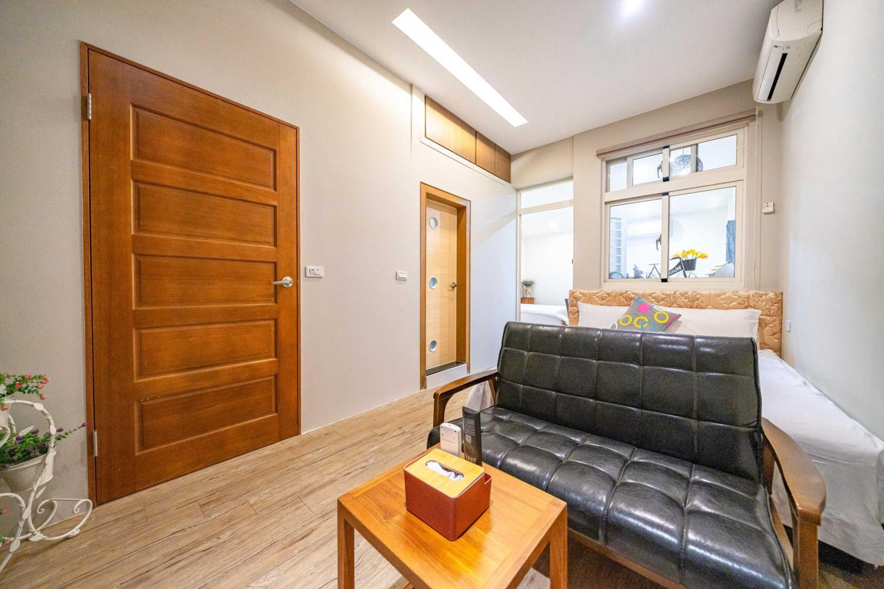 Apartment - Photo 21