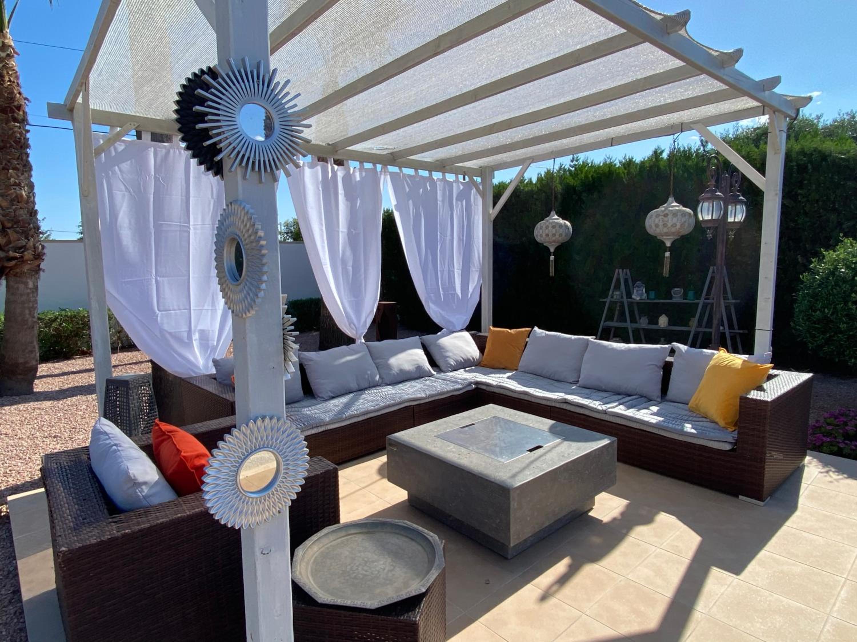 Three-Bedroom Villa photo 2