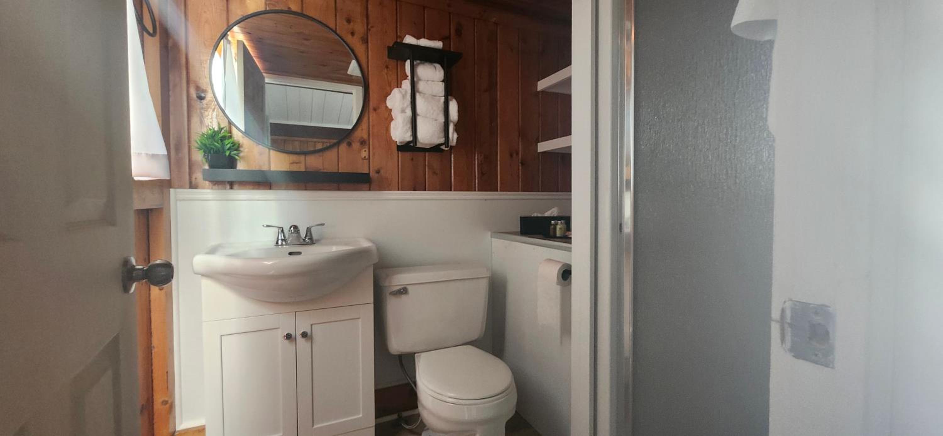 Deluxe King Room photo 3