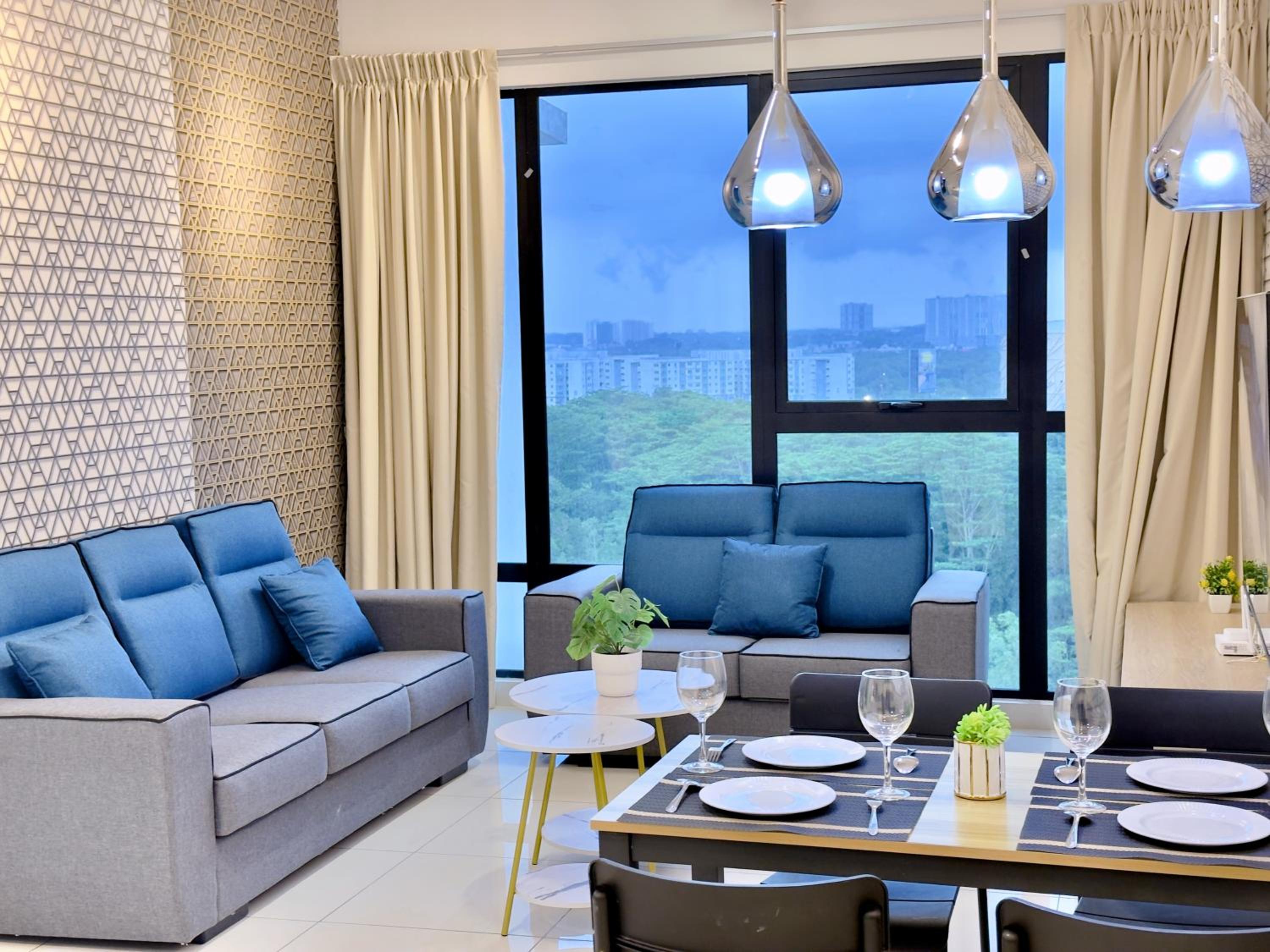 Two-Bedroom Superior Apartment photo 2