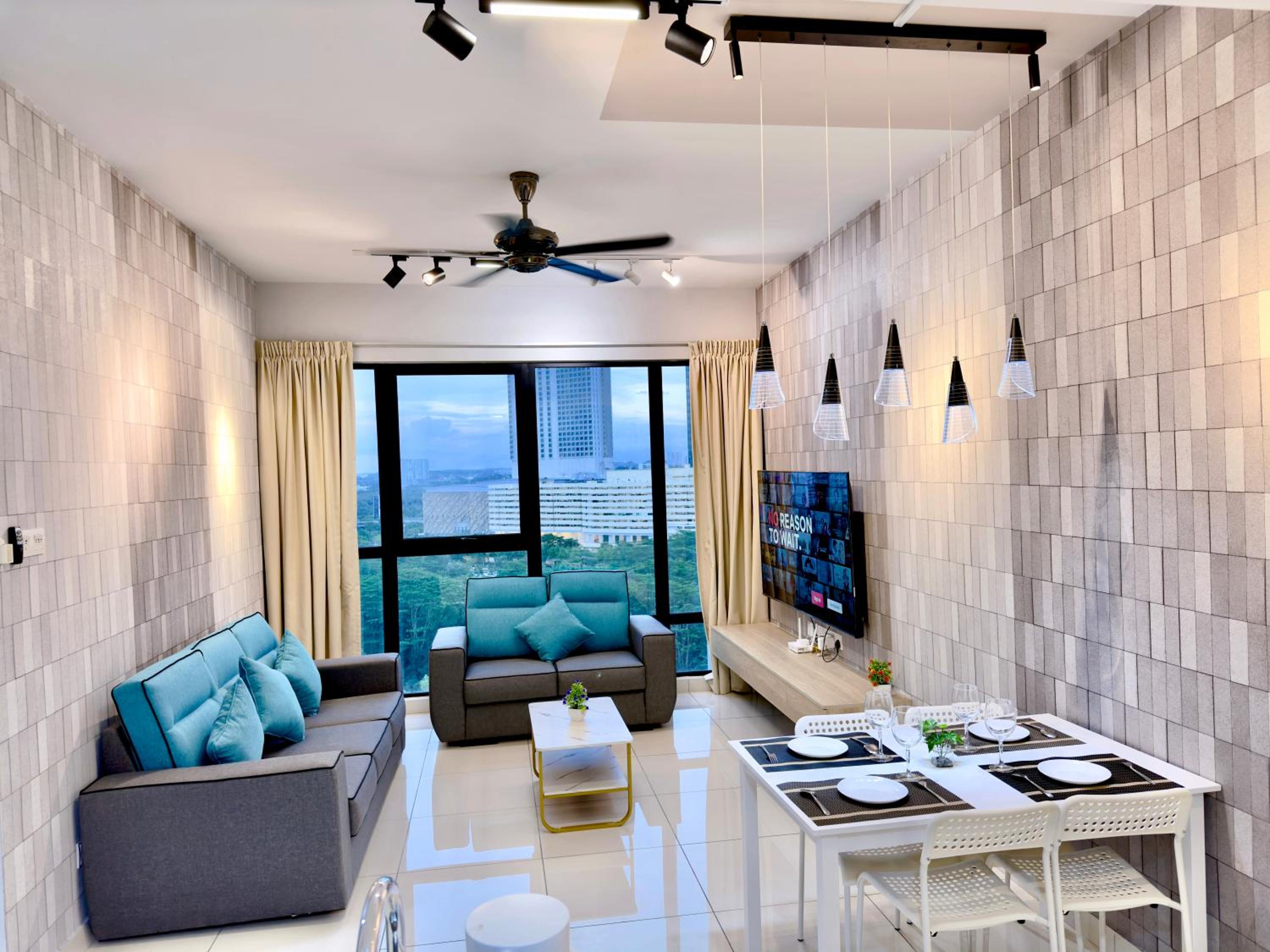 Two-Bedroom Superior Apartment photo 3