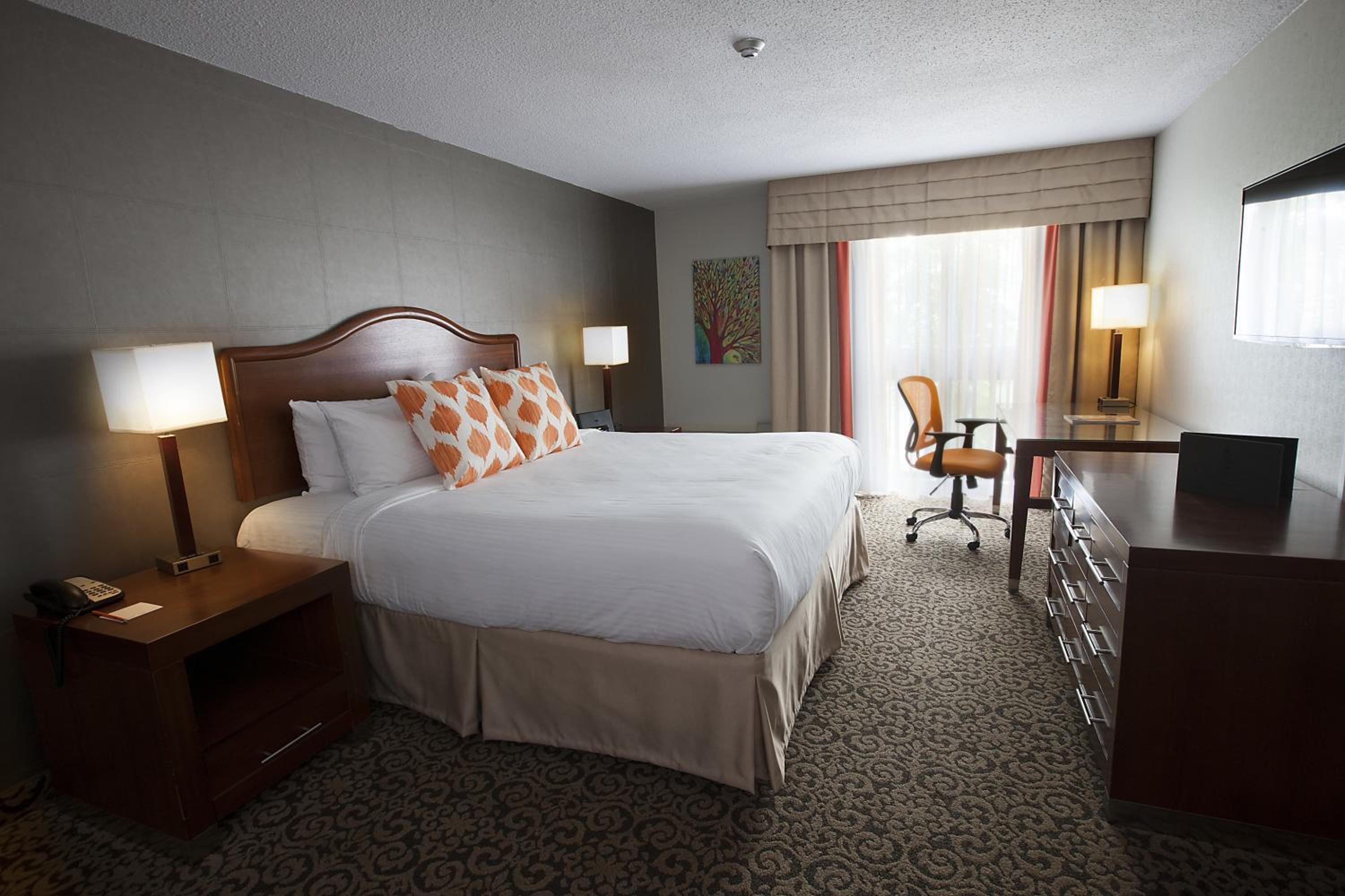 Superior King Room with Courtyard View - Photo 2