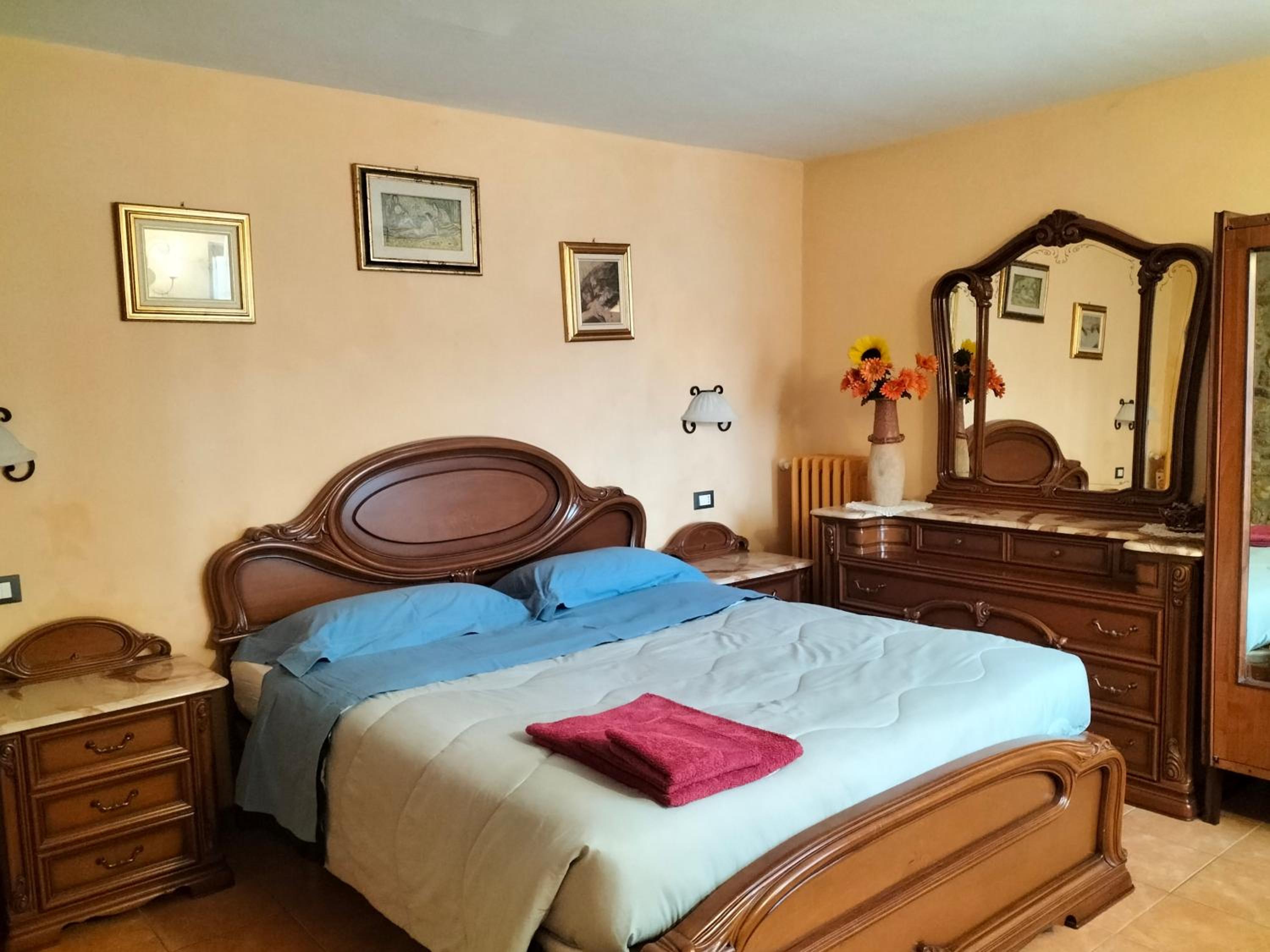 Standard Triple Room - Photo 6