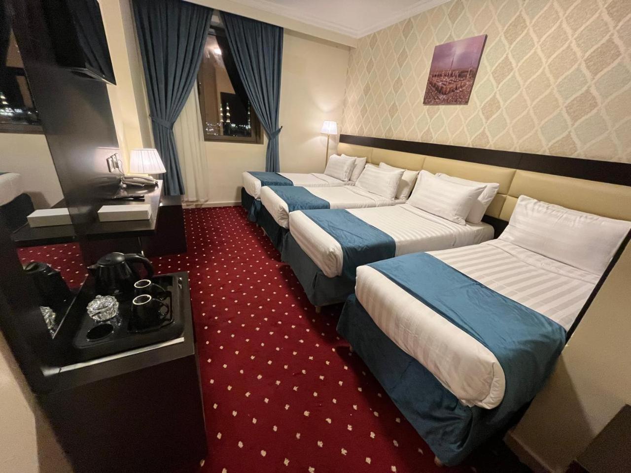 Quadruple Room - Photo 3