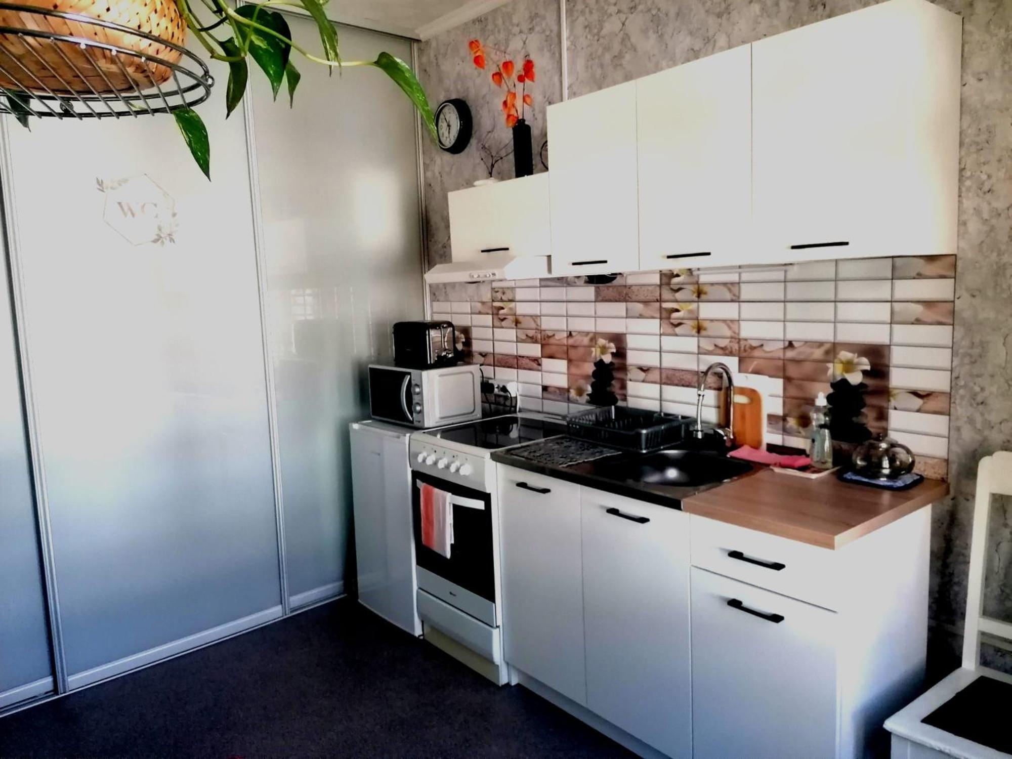 Apartment with City View - Photo 12