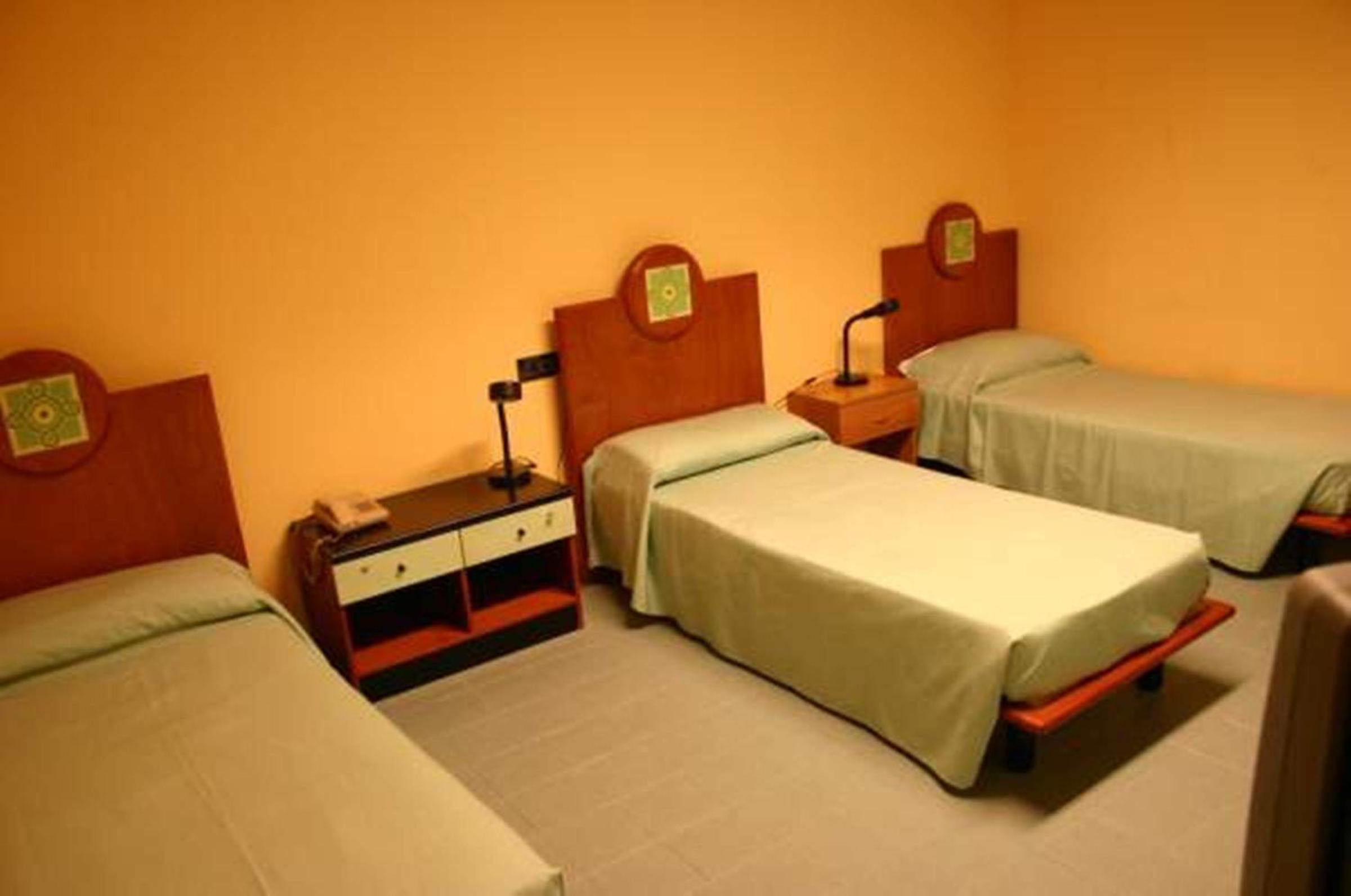 Quarto Triplo Econômico