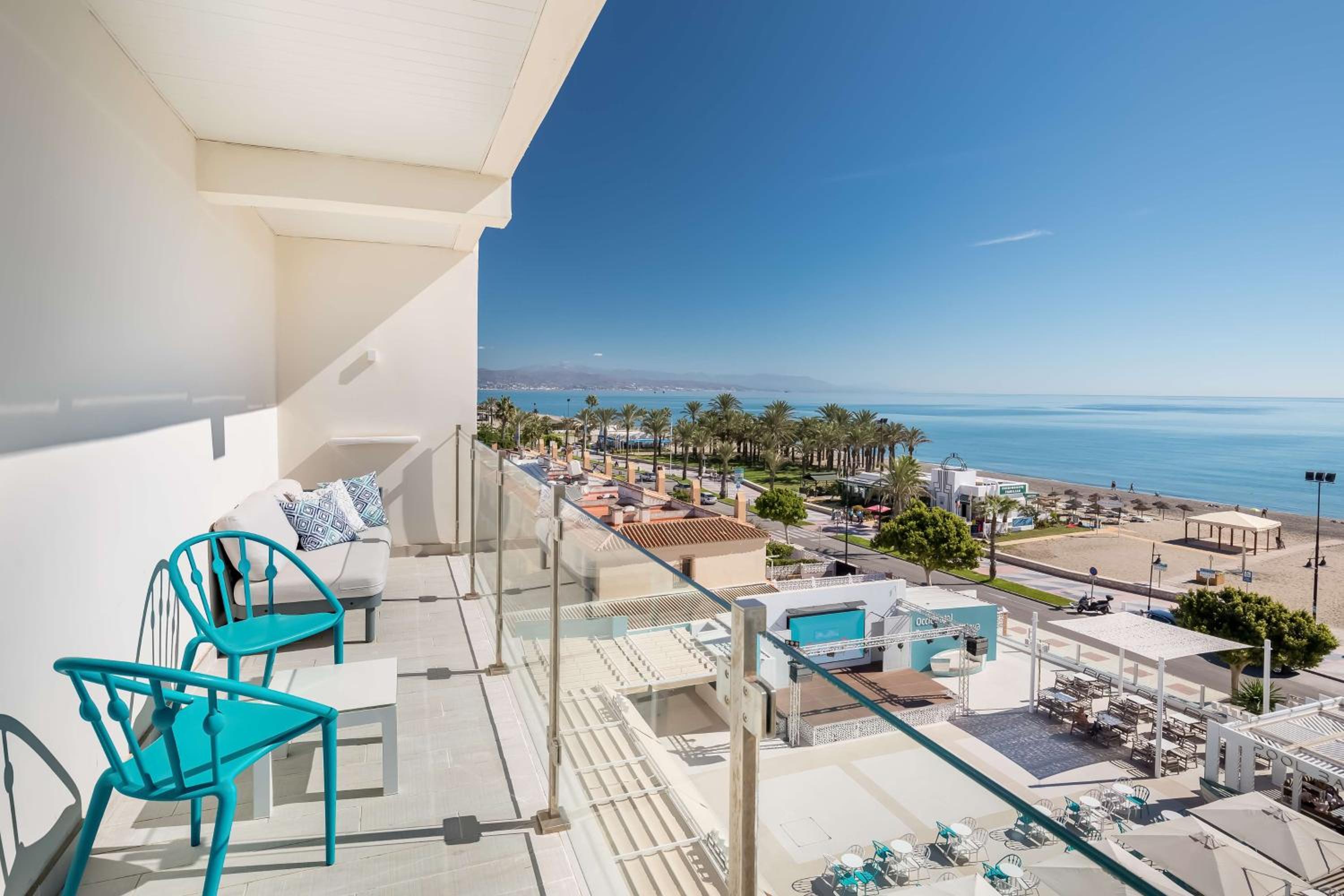 Double Room with Sea View - Photo 4