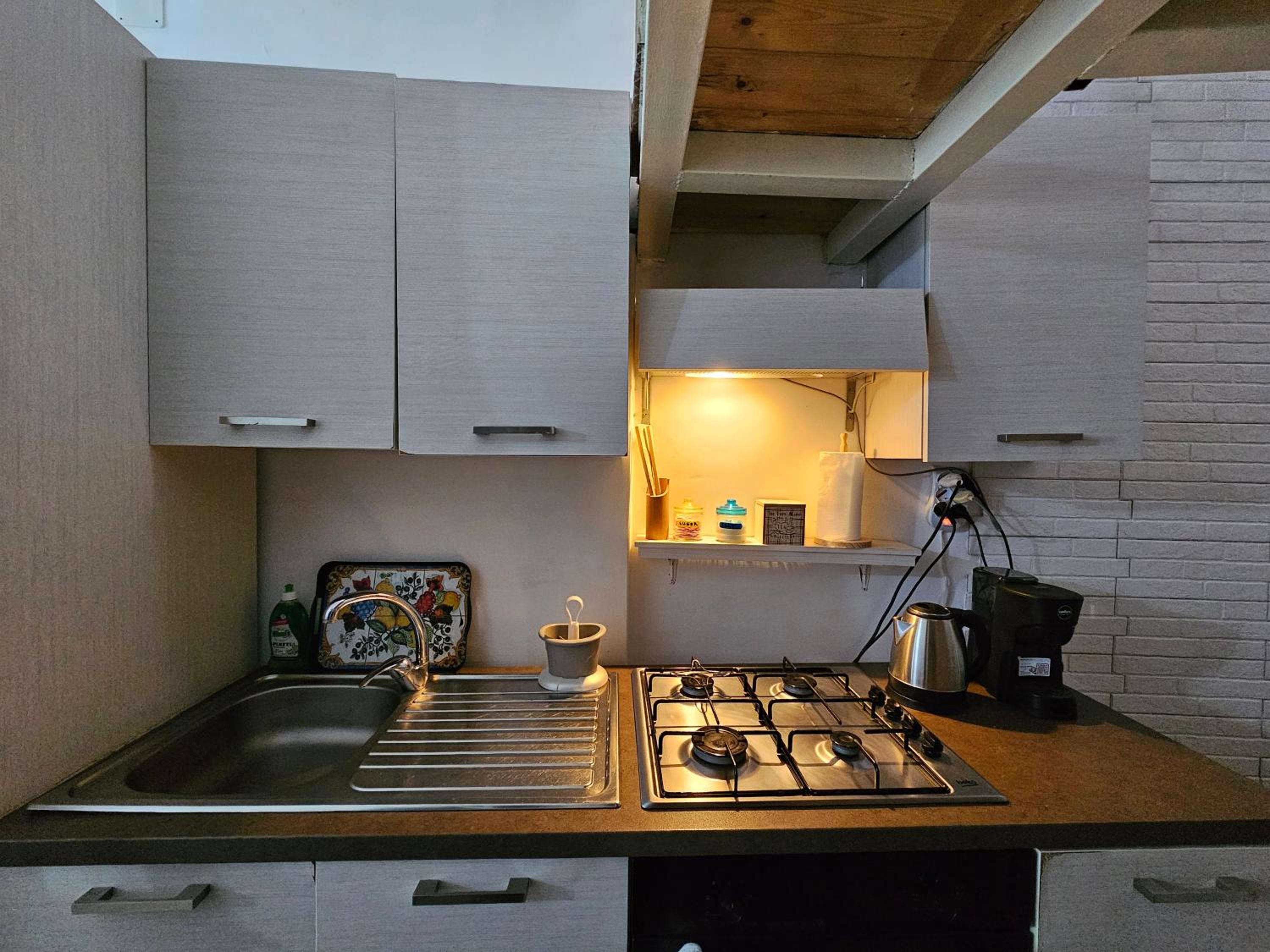 Apartment with Terrace - Photo 2