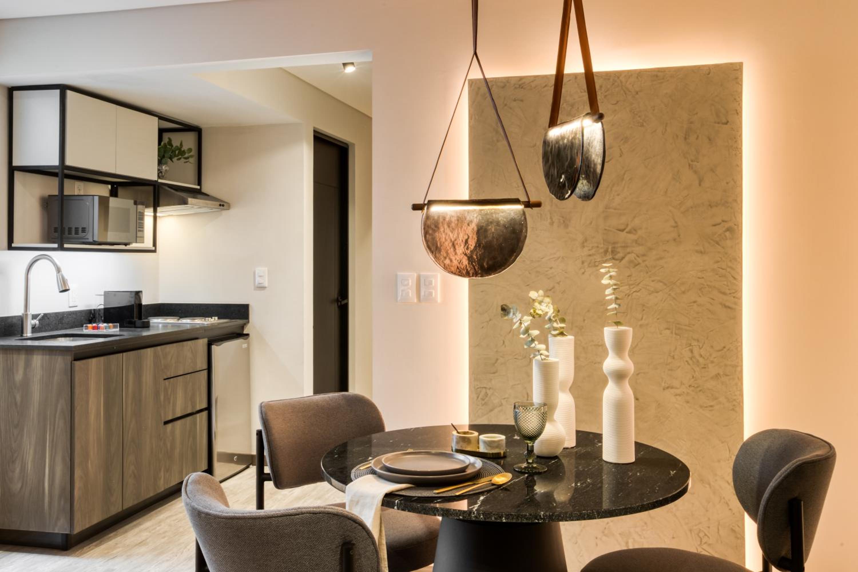 Two-Bedroom Apartment - Photo 4