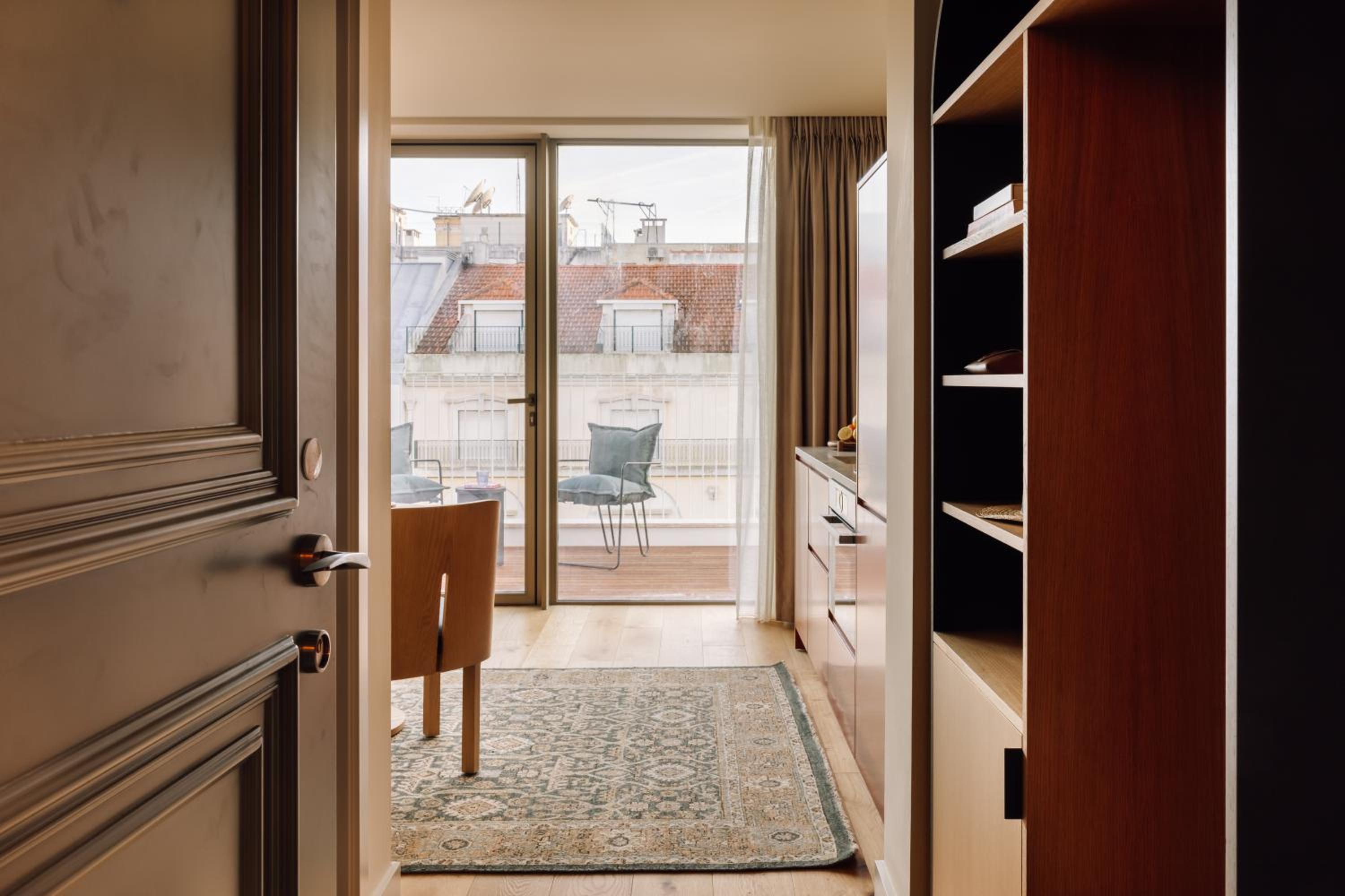 Terrace Apartment - Photo 7